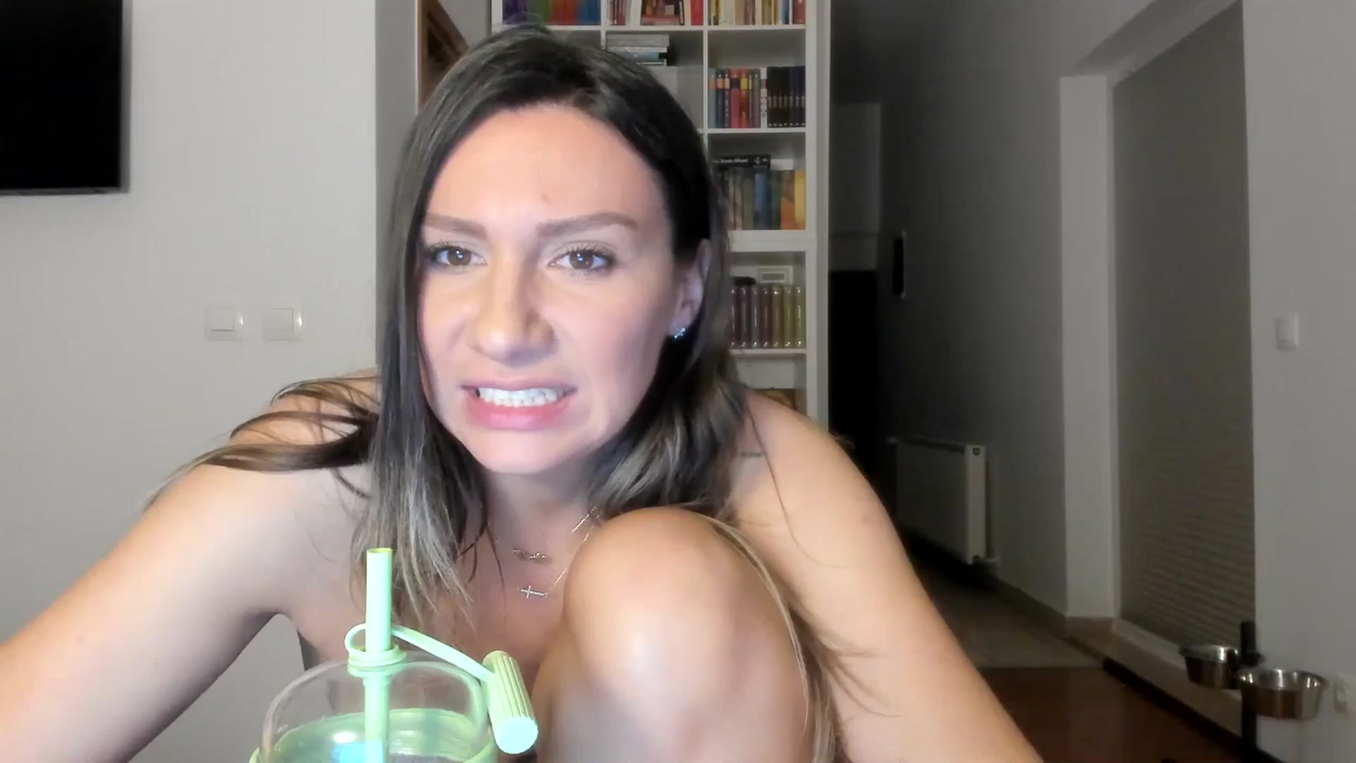 Gallery image thumbnail from ItsEvie's myfreecams stream on, 08/21/2025, 23:55 image 18 of 20