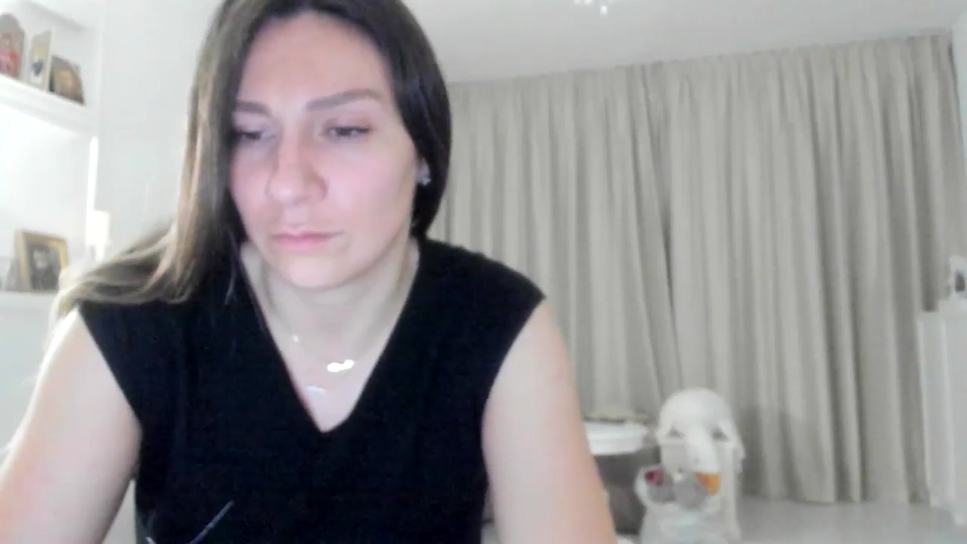 Gallery image thumbnail from ItsEvie's myfreecams stream on, 08/26/2025, 24:24 image 20 of 20