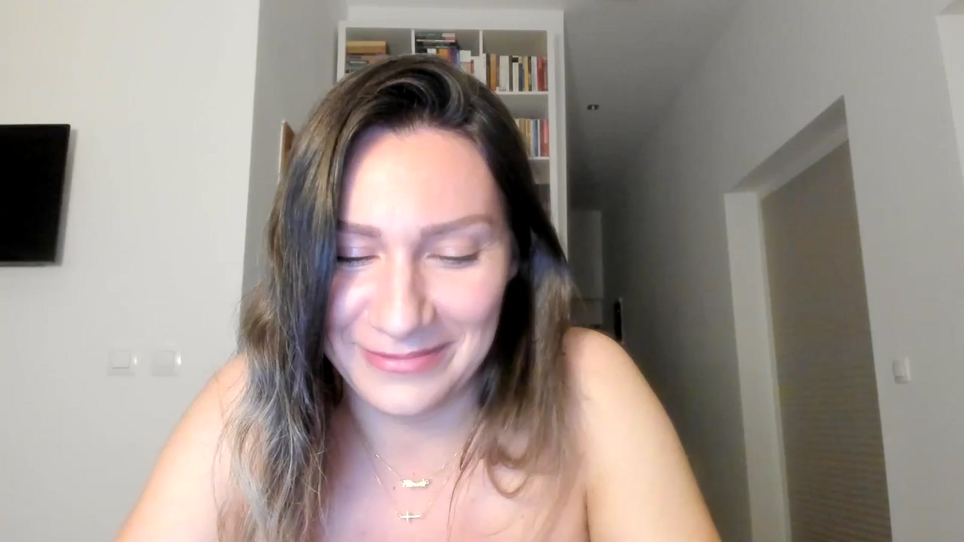 Gallery image thumbnail from ItsEvie's myfreecams stream on, 08/31/2025, 01:35 image 8 of 20