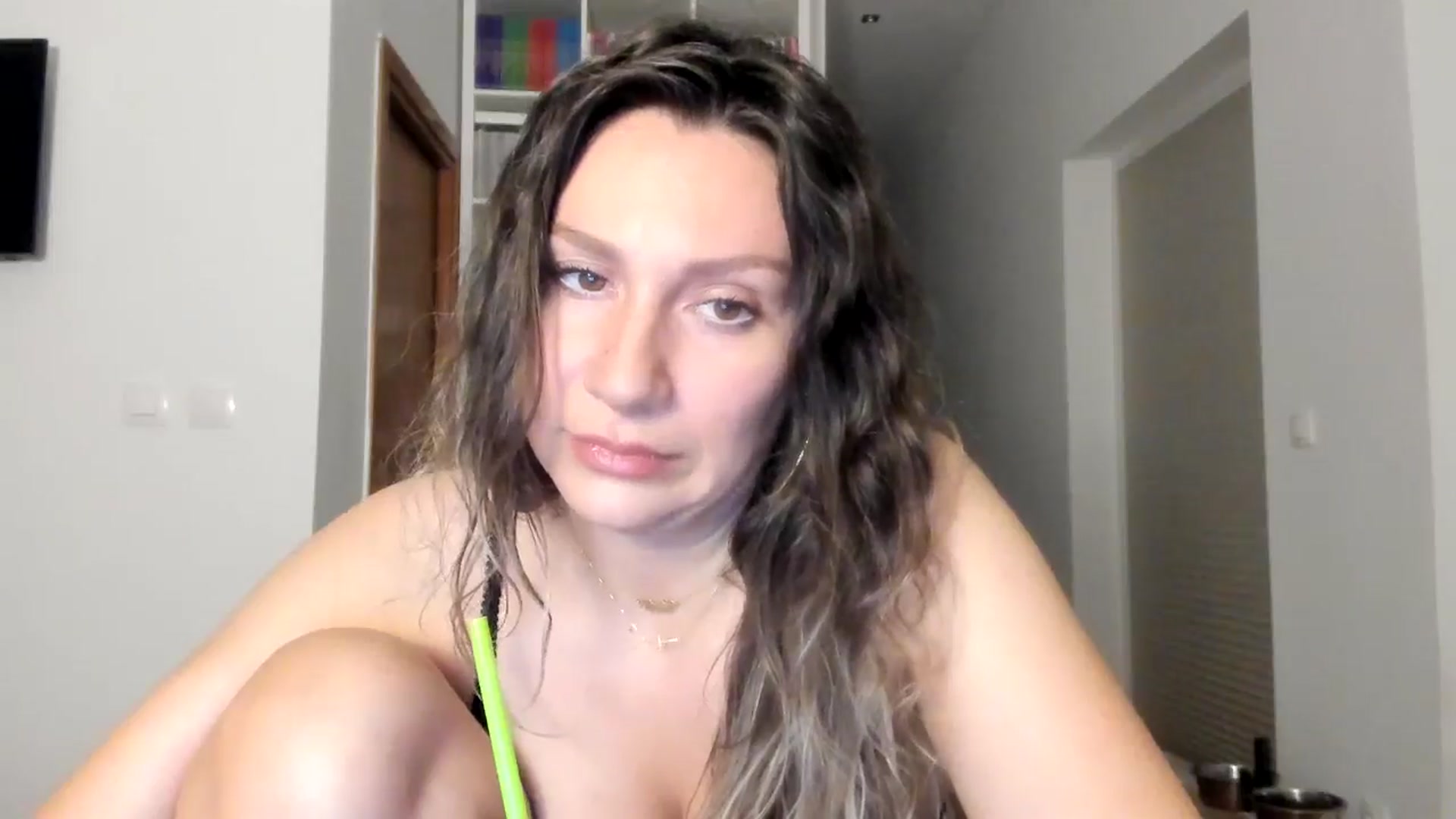 Gallery image thumbnail from ItsEvie's myfreecams stream on, 09/12/2025, 24:09 image 8 of 20