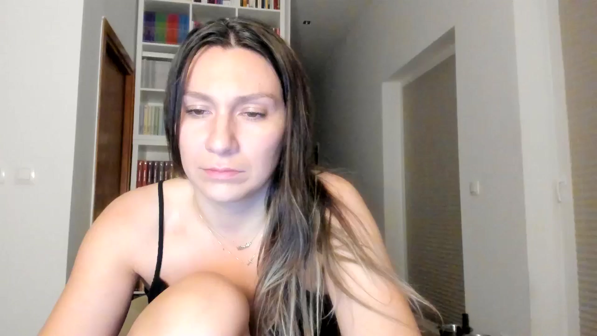 Gallery image thumbnail from ItsEvie's myfreecams stream on, 09/15/2025, 23:45 image 4 of 20