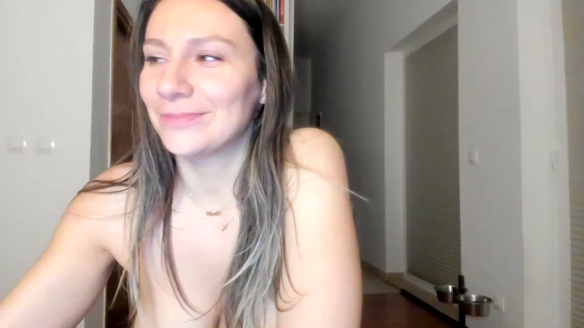 Gallery image thumbnail from ItsEvie's myfreecams stream on, 09/16/2025, 24:53 image 1 of 20