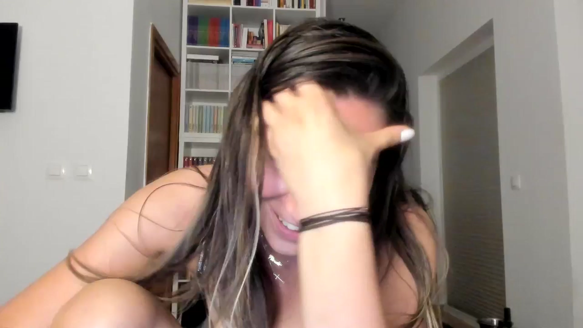 Gallery image thumbnail from ItsEvie's myfreecams stream on, 09/21/2025, 24:01 image 3 of 20