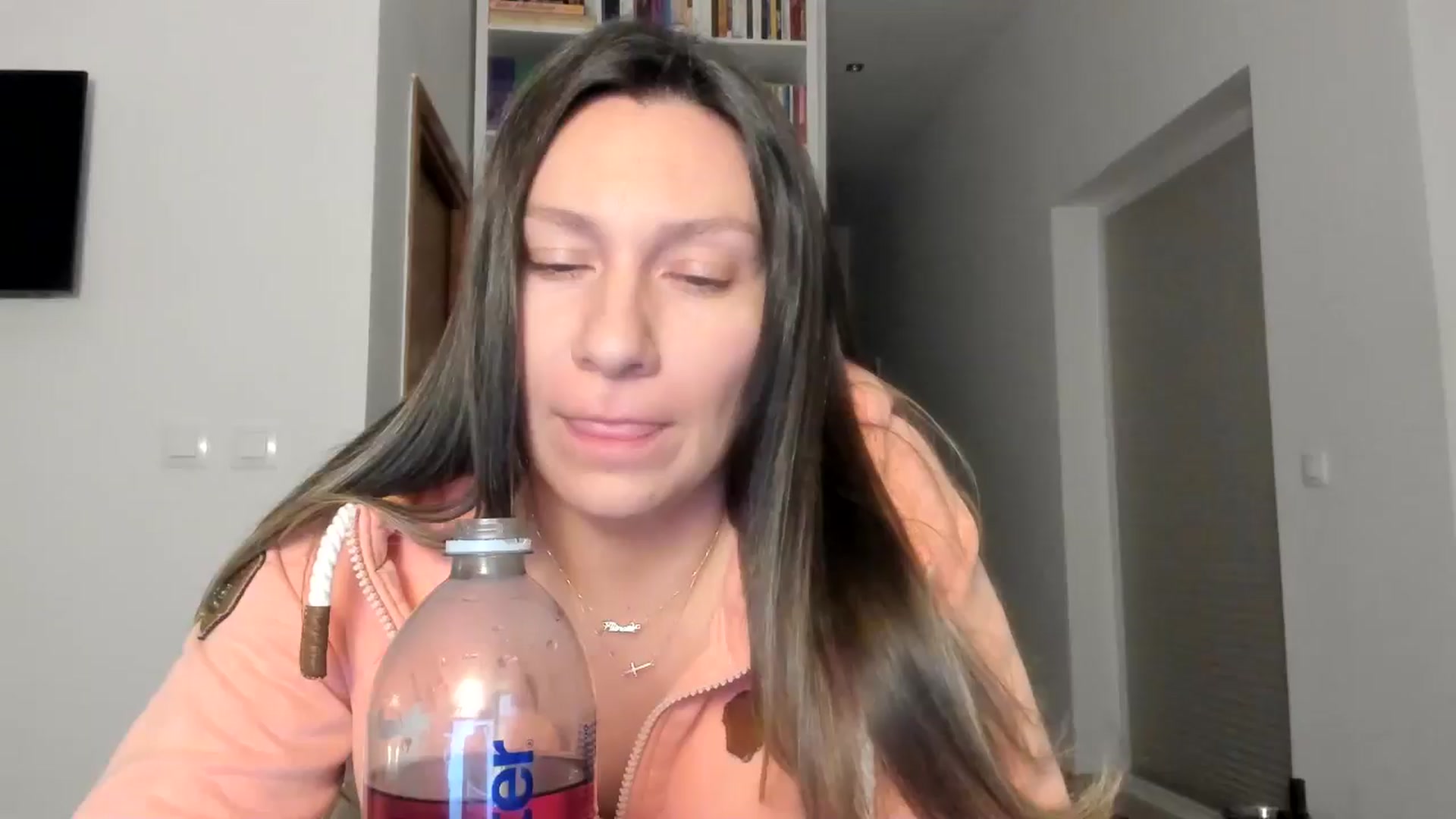 Gallery image thumbnail from ItsEvie's myfreecams stream on, 09/25/2025, 23:42 image 1 of 20