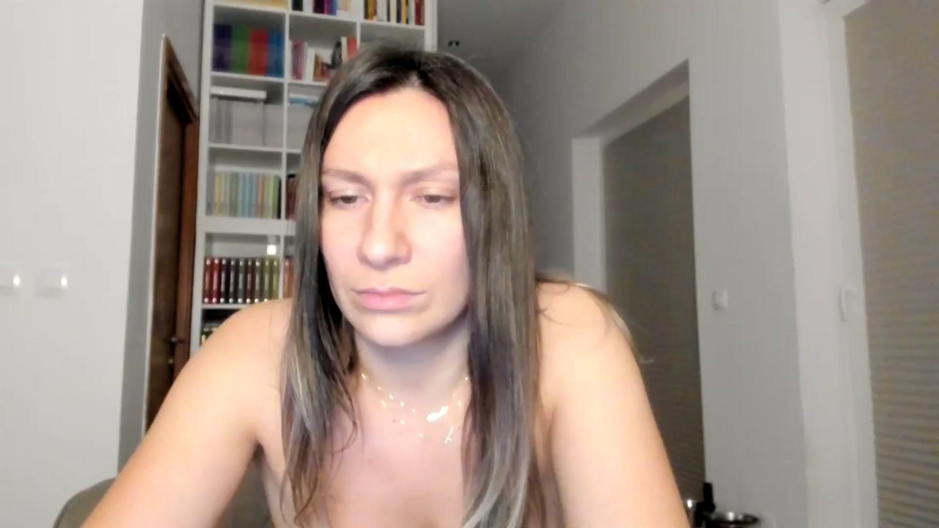 Gallery image thumbnail from ItsEvie's myfreecams stream on, 09/26/2025, 01:04 image 11 of 20