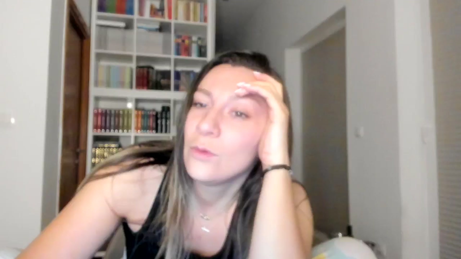 Gallery image thumbnail from ItsEvie's myfreecams stream on, 10/02/2025, 24:07 image 4 of 20