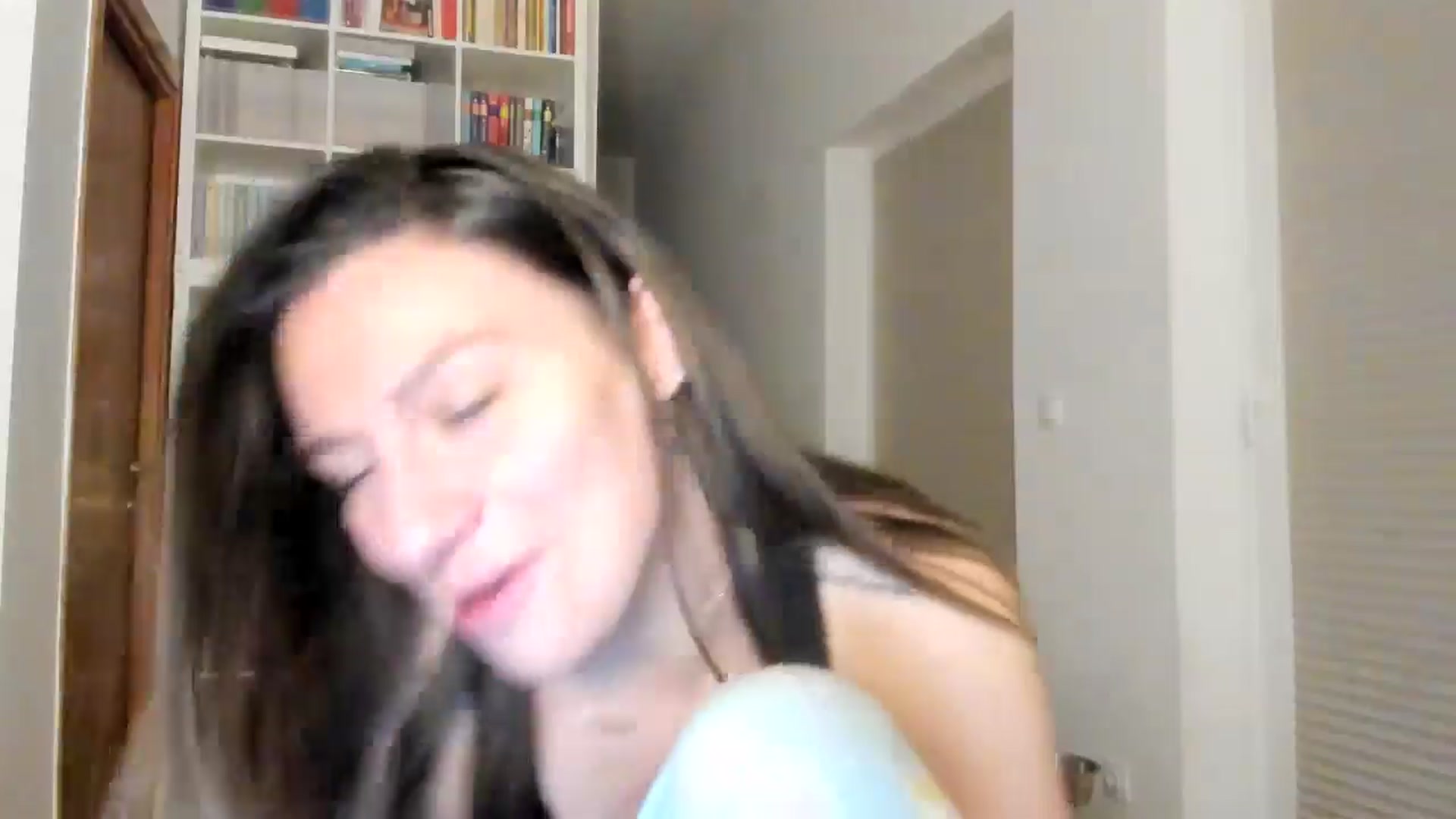 Gallery image thumbnail from ItsEvie's myfreecams stream on, 10/02/2025, 24:07 image 17 of 20