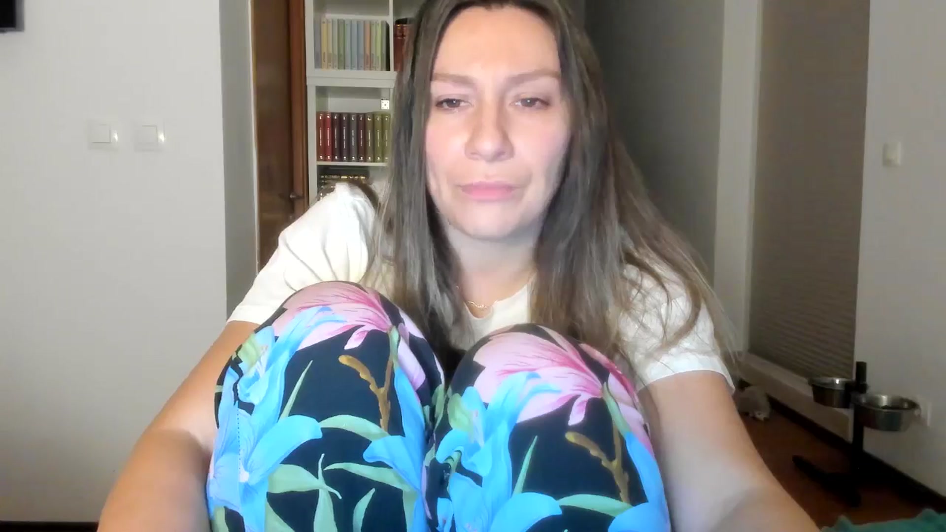 Gallery image thumbnail from ItsEvie's myfreecams stream on, 10/05/2025, 23:28 image 10 of 20