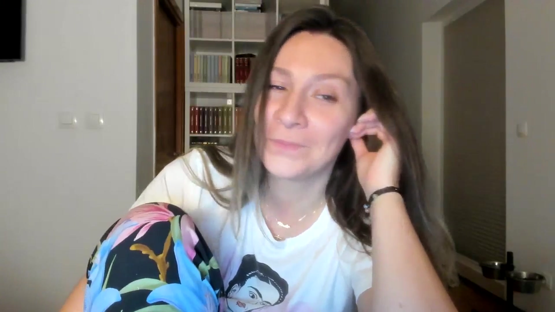 Gallery image thumbnail from ItsEvie's myfreecams stream on, 10/05/2025, 23:28 image 5 of 20