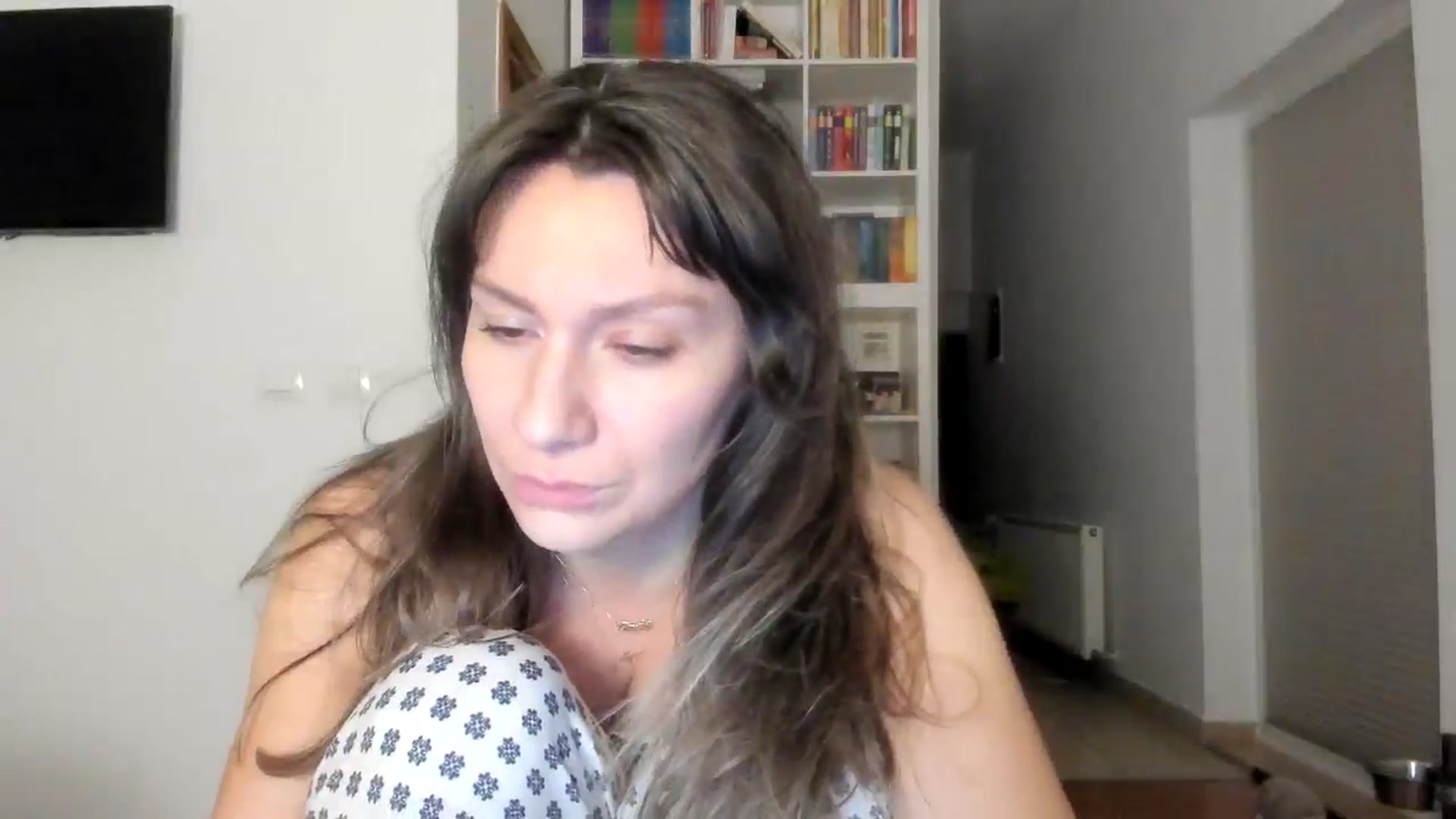 Gallery image thumbnail from ItsEvie's myfreecams stream on, 10/15/2025, 24:12 image 10 of 20
