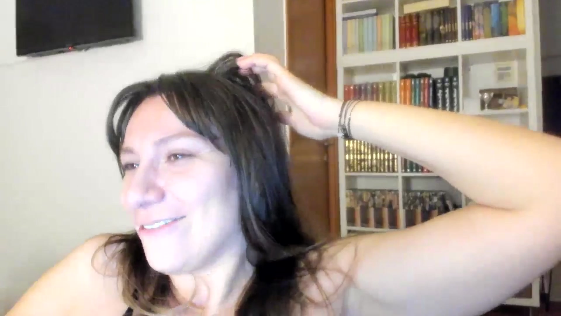 Gallery image thumbnail from ItsEvie's myfreecams stream on, 10/15/2025, 24:12 image 12 of 20