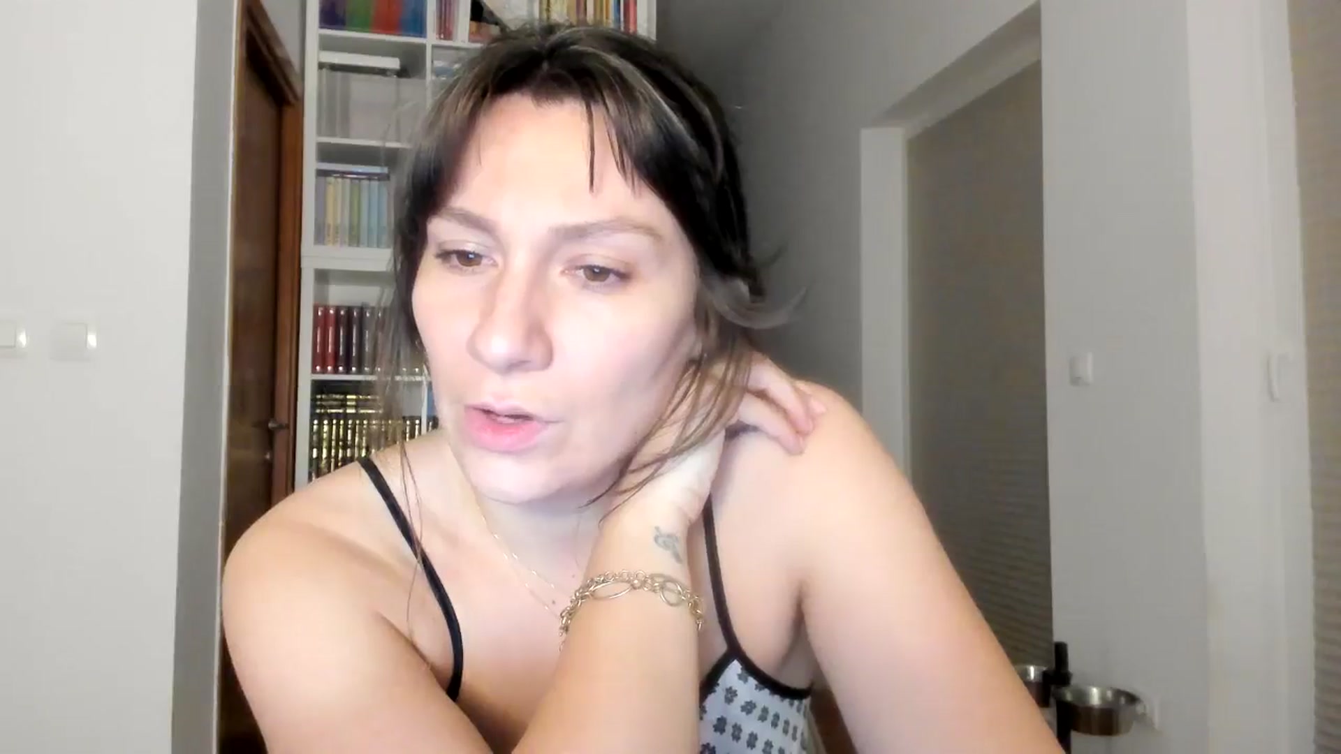 Gallery image thumbnail from ItsEvie's myfreecams stream on, 10/15/2025, 24:12 image 5 of 20