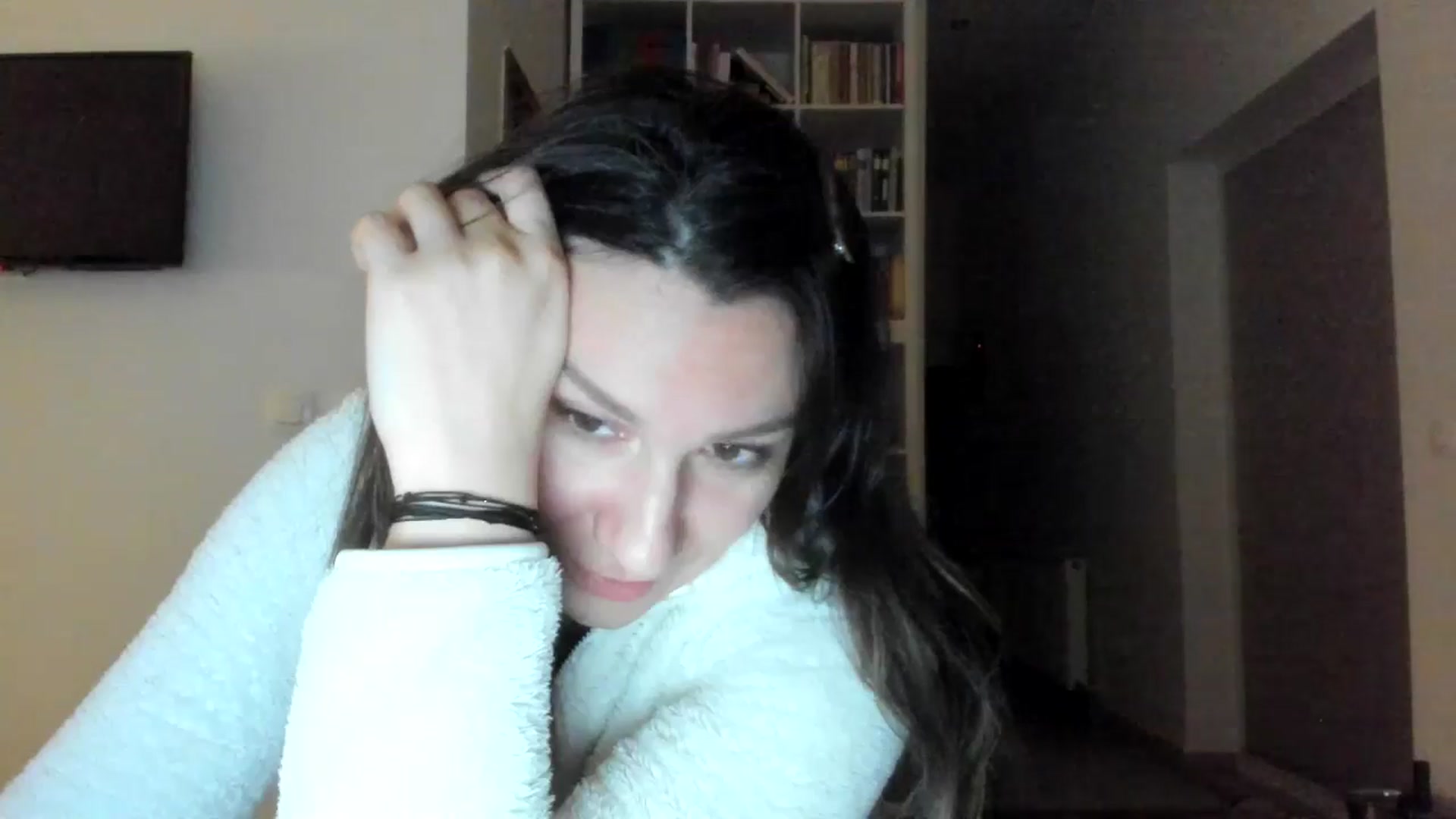 Gallery image thumbnail from ItsEvie's myfreecams stream on, 10/16/2025, 22:26 image 18 of 20