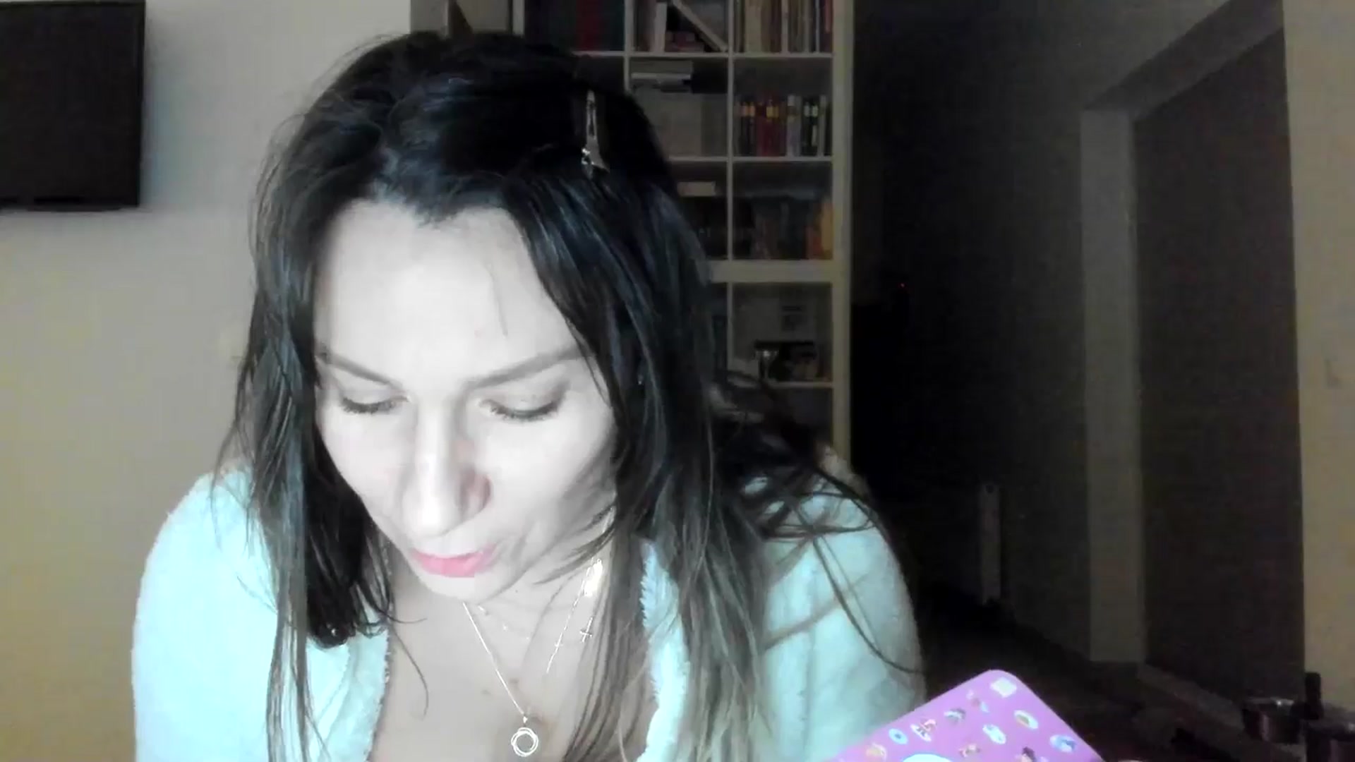 Gallery image thumbnail from ItsEvie's myfreecams stream on, 10/17/2025, 24:23 image 13 of 20