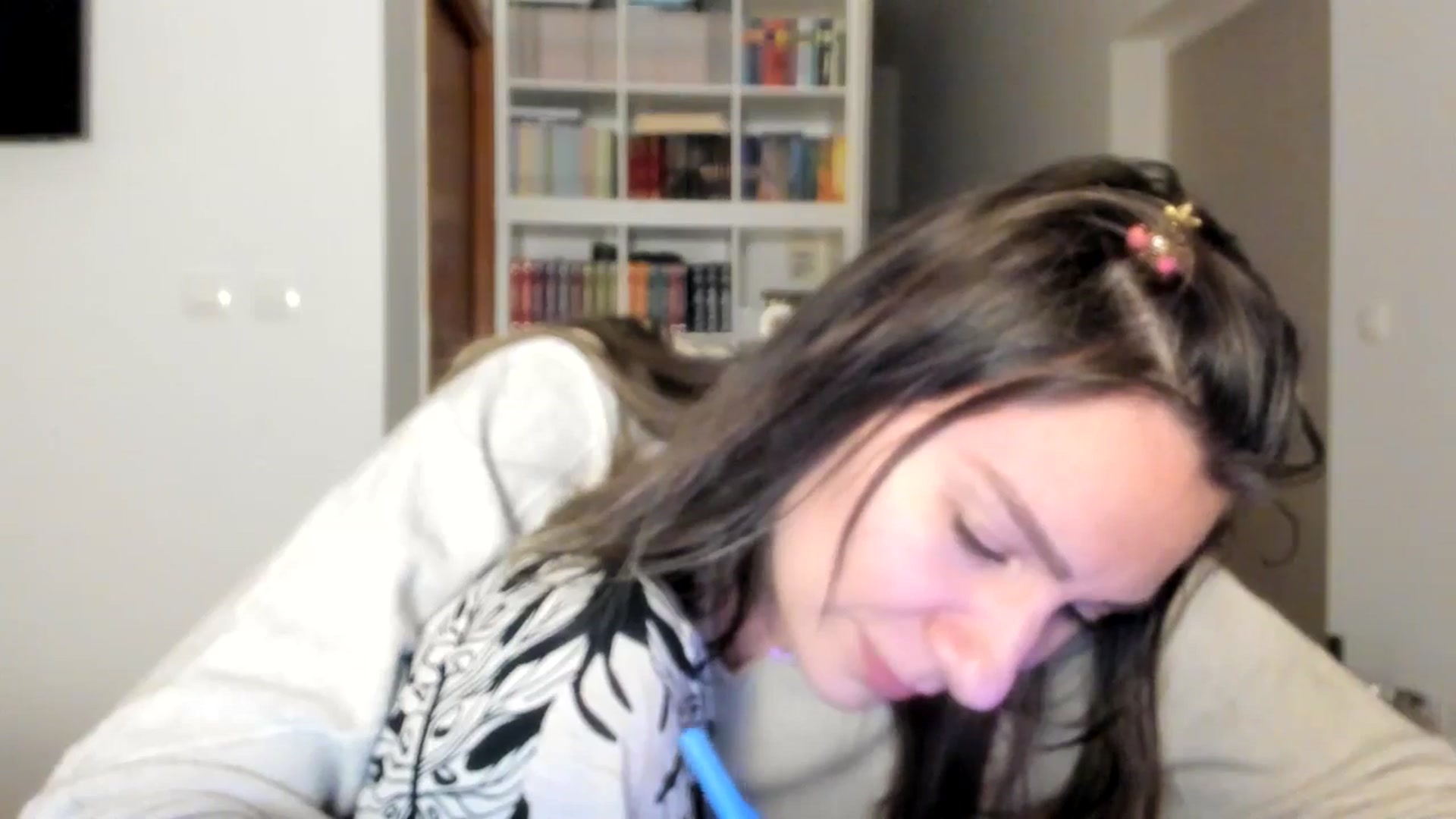 Gallery image thumbnail from ItsEvie's myfreecams stream on, 10/17/2025, 23:37 image 16 of 20