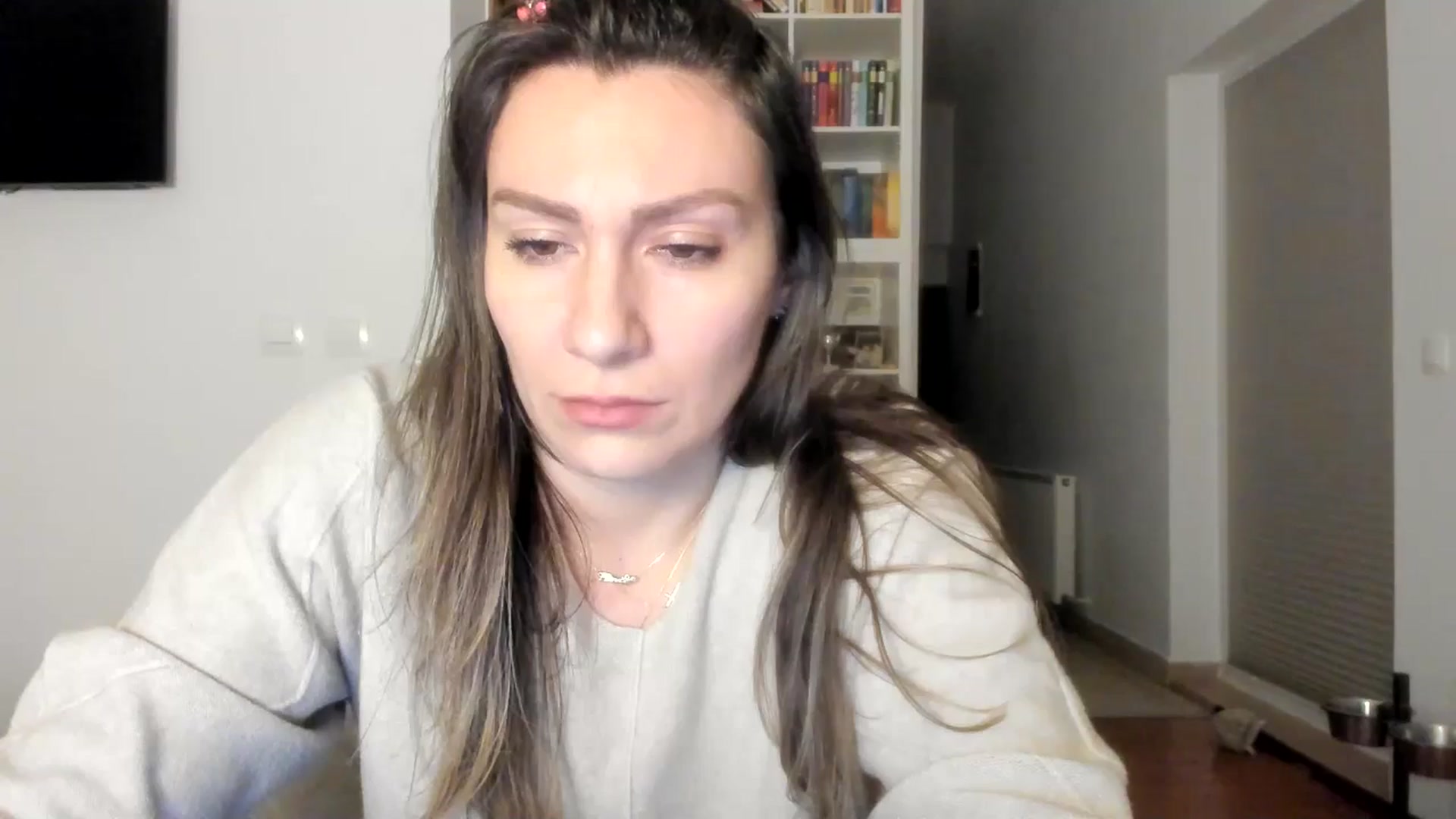 Gallery image thumbnail from ItsEvie's myfreecams stream on, 10/17/2025, 23:37 image 11 of 20