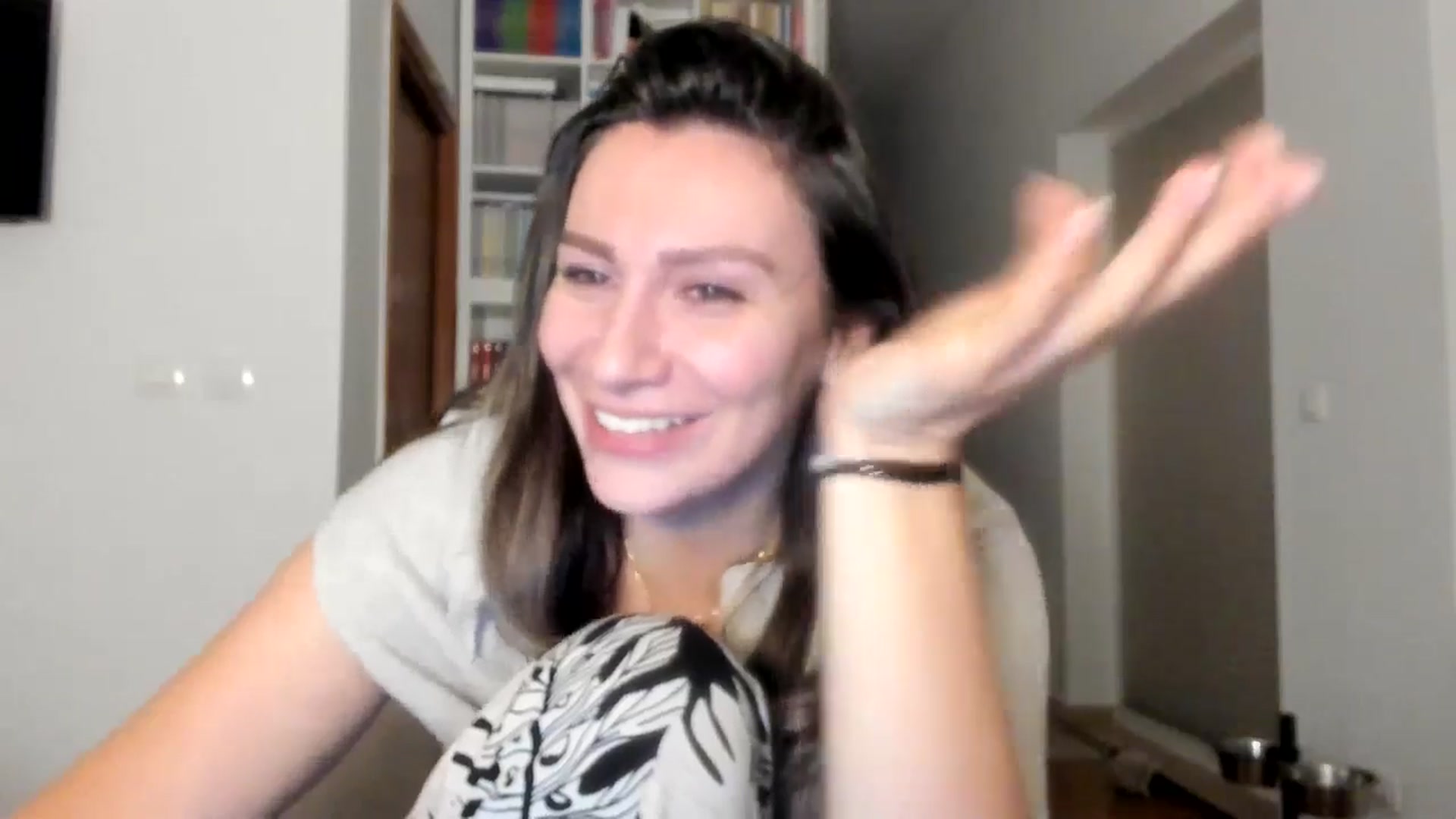Gallery image thumbnail from ItsEvie's myfreecams stream on, 10/18/2025, 24:01 image 14 of 20