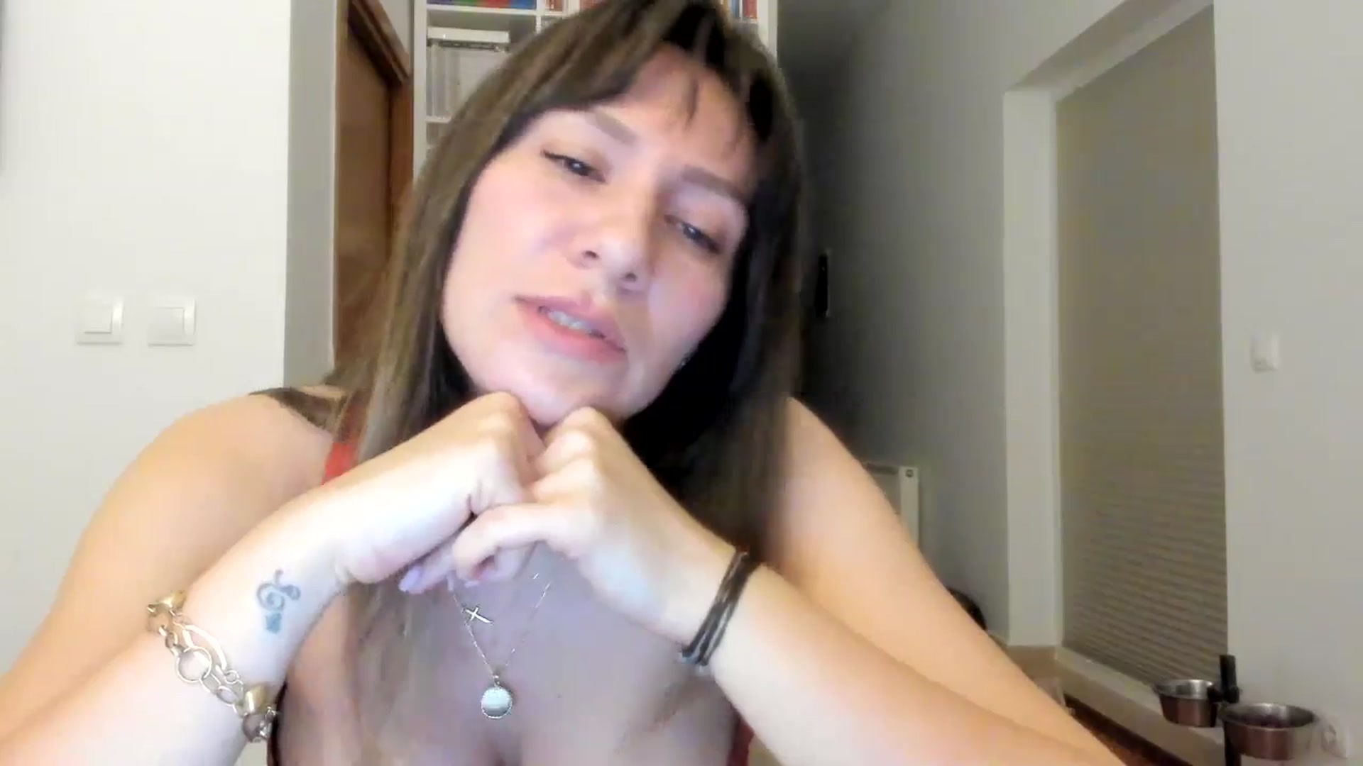 Gallery image thumbnail from ItsEvie's myfreecams stream on, 10/19/2025, 22:16 image 13 of 20