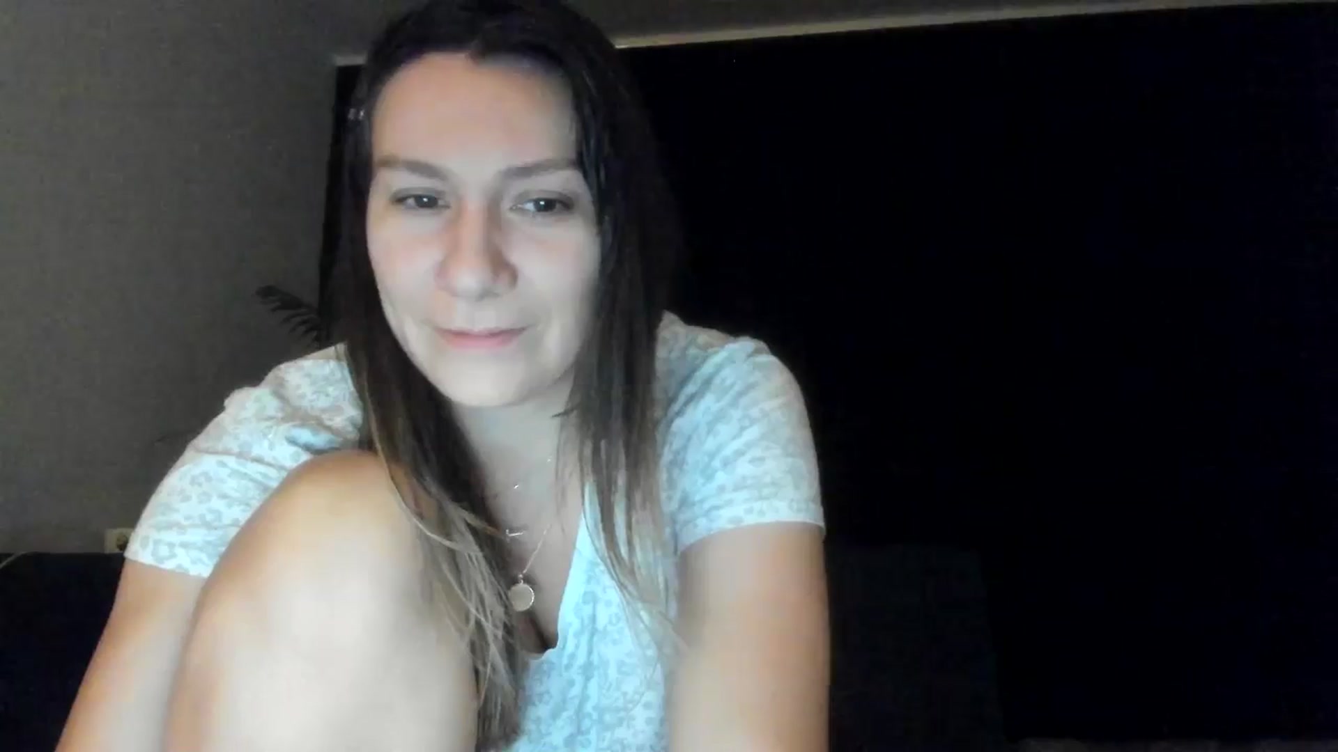 Gallery image thumbnail from ItsEvie's myfreecams stream on, 10/21/2025, 23:43 image 18 of 20