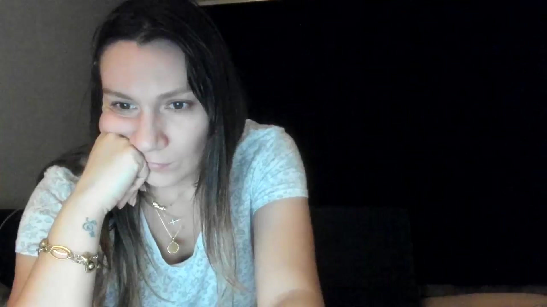 Gallery image thumbnail from ItsEvie's myfreecams stream on, 10/21/2025, 23:43 image 19 of 20