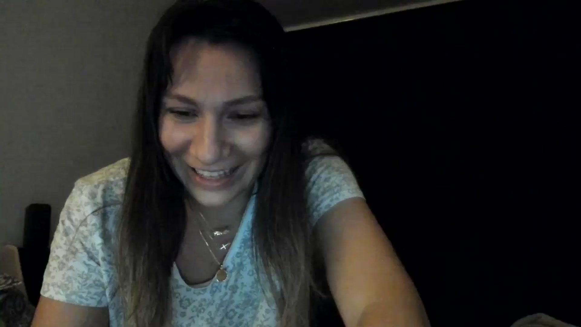 Gallery image thumbnail from ItsEvie's myfreecams stream on, 10/21/2025, 23:43 image 6 of 20