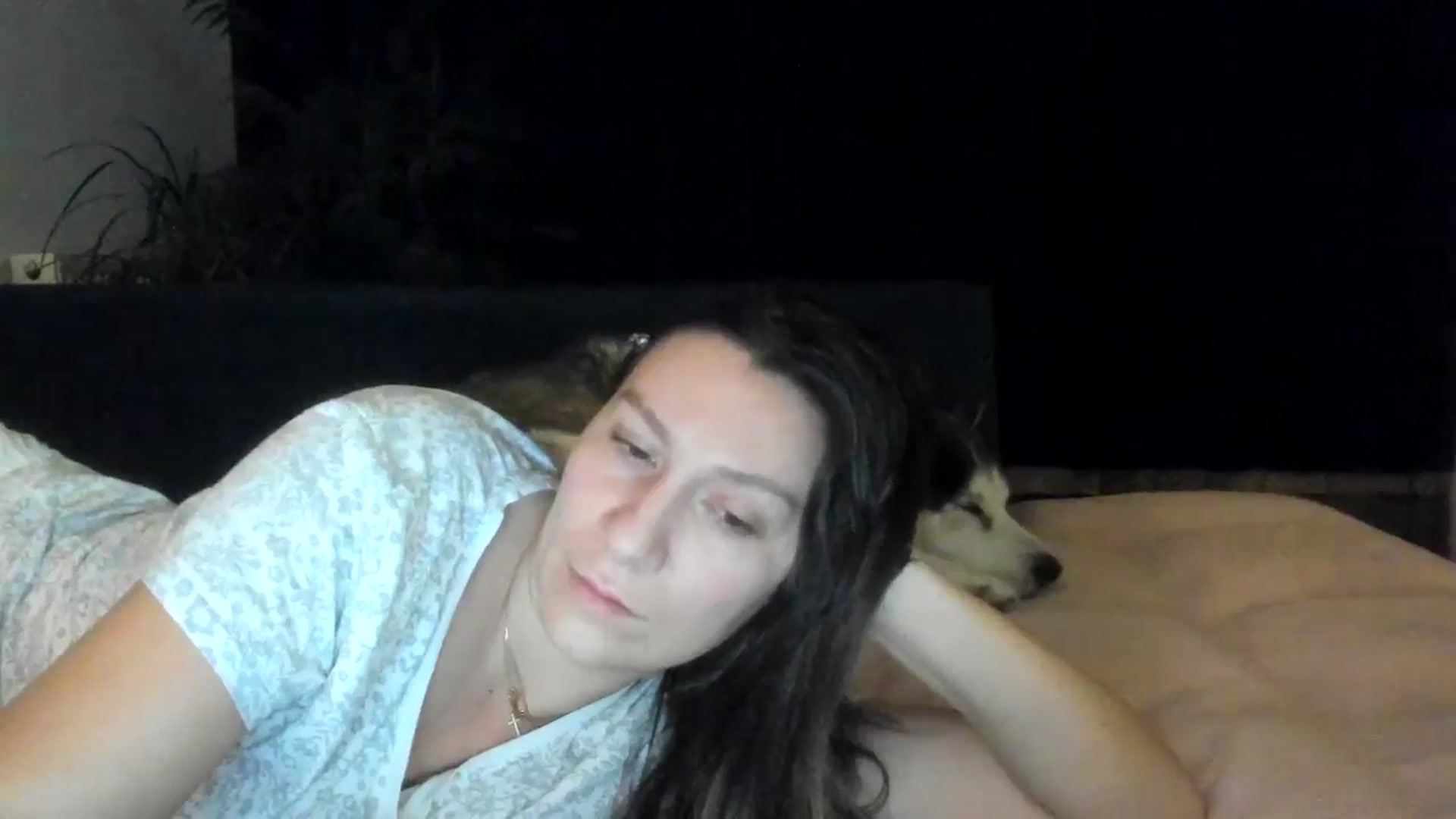 Gallery image thumbnail from ItsEvie's myfreecams stream on, 10/21/2025, 23:43 image 14 of 20