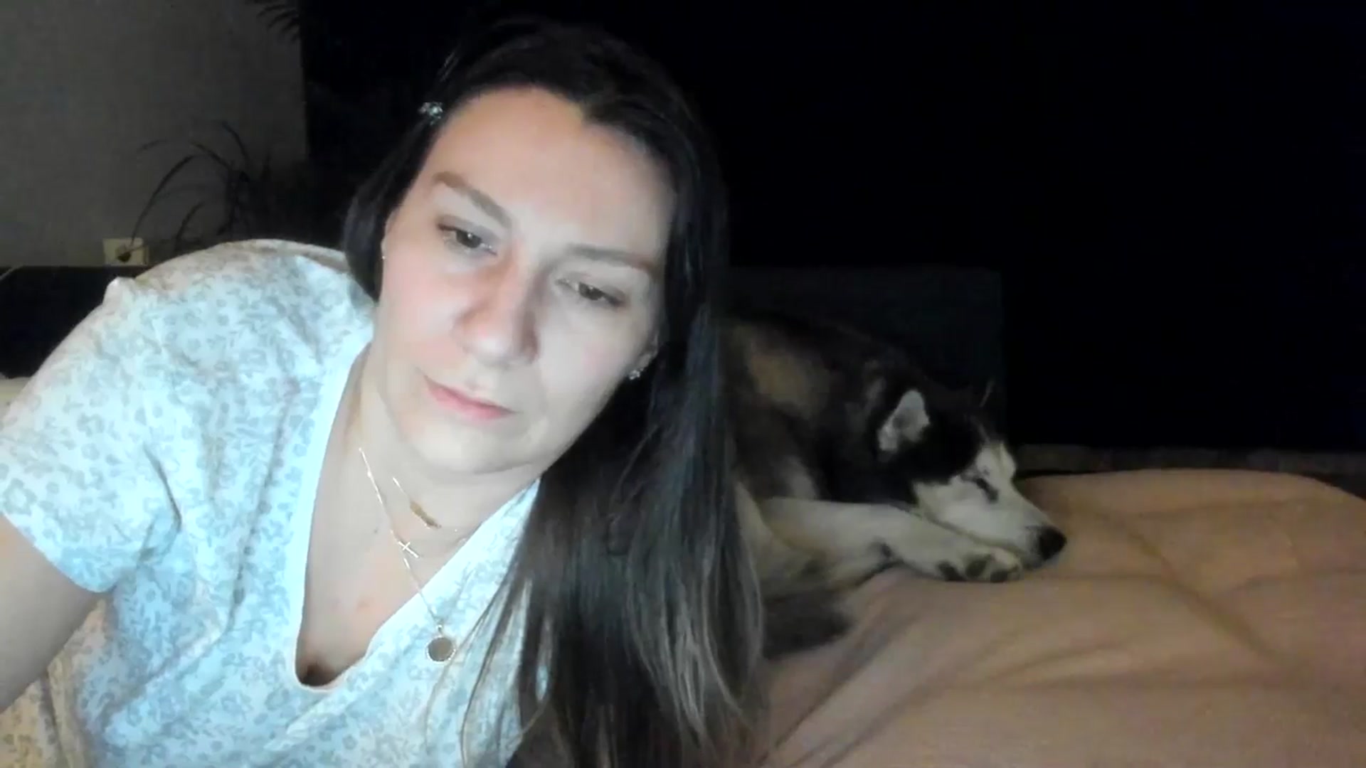 Gallery image thumbnail from ItsEvie's myfreecams stream on, 10/21/2025, 23:43 image 15 of 20