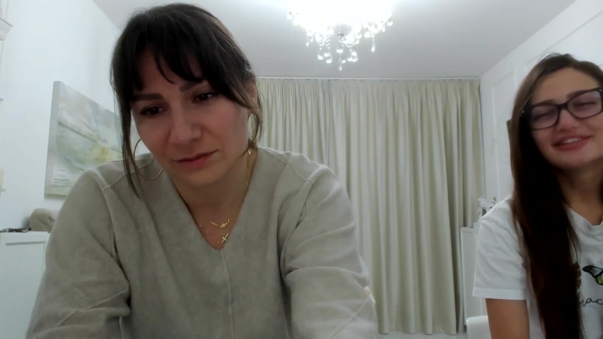 Gallery image thumbnail from ItsEvie's myfreecams stream on, 10/30/2025, 24:03 image 15 of 20