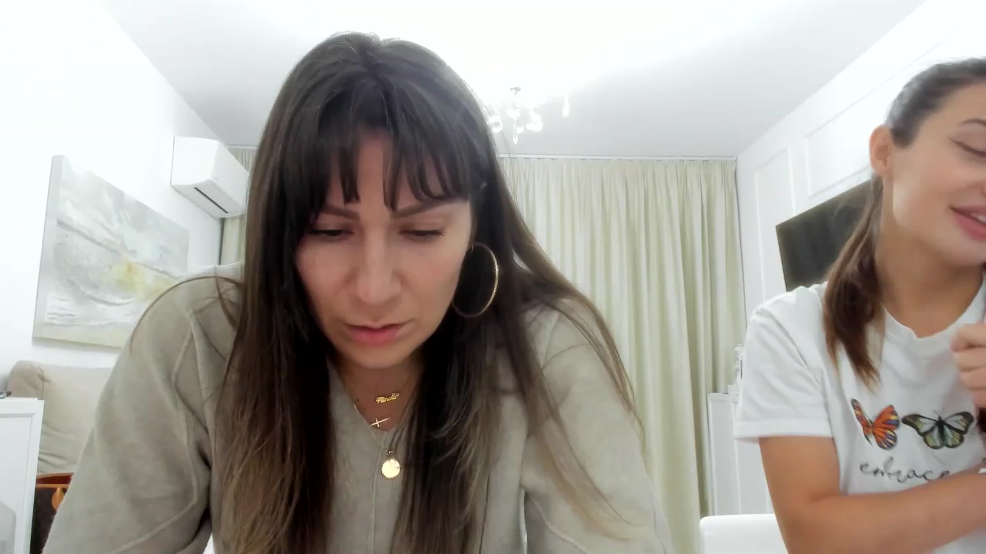 Gallery image thumbnail from ItsEvie's myfreecams stream on, 10/30/2025, 24:03 image 1 of 20