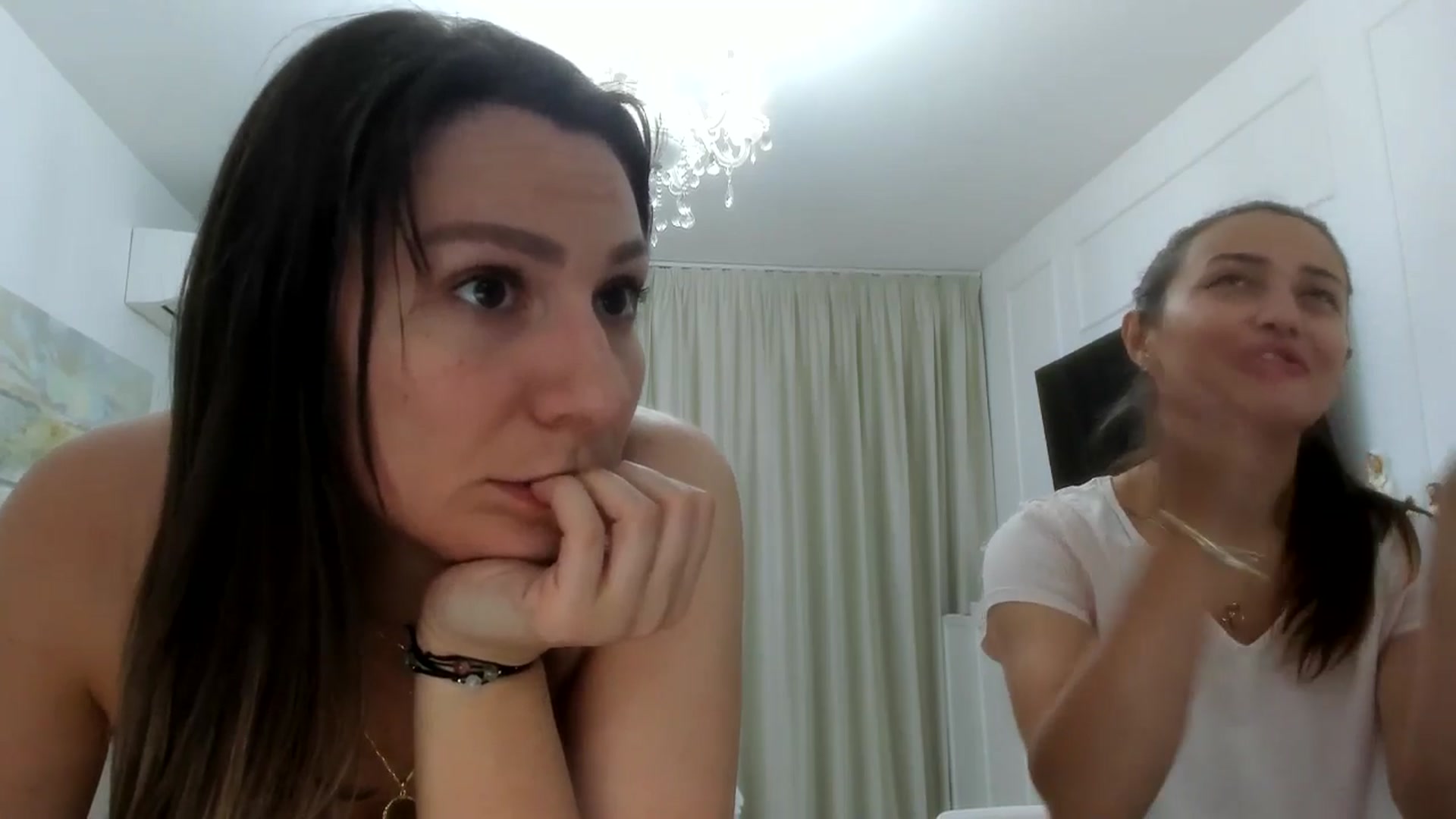Gallery image thumbnail from ItsEvie's myfreecams stream on, 10/30/2025, 23:52 image 4 of 20
