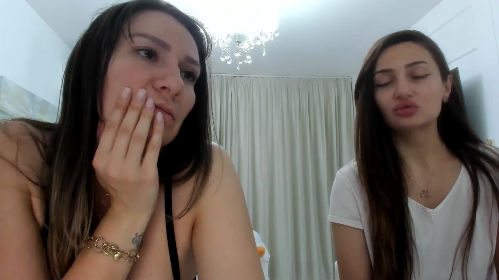 Gallery image thumbnail from ItsEvie's myfreecams stream on, 10/30/2025, 23:52 image 8 of 20