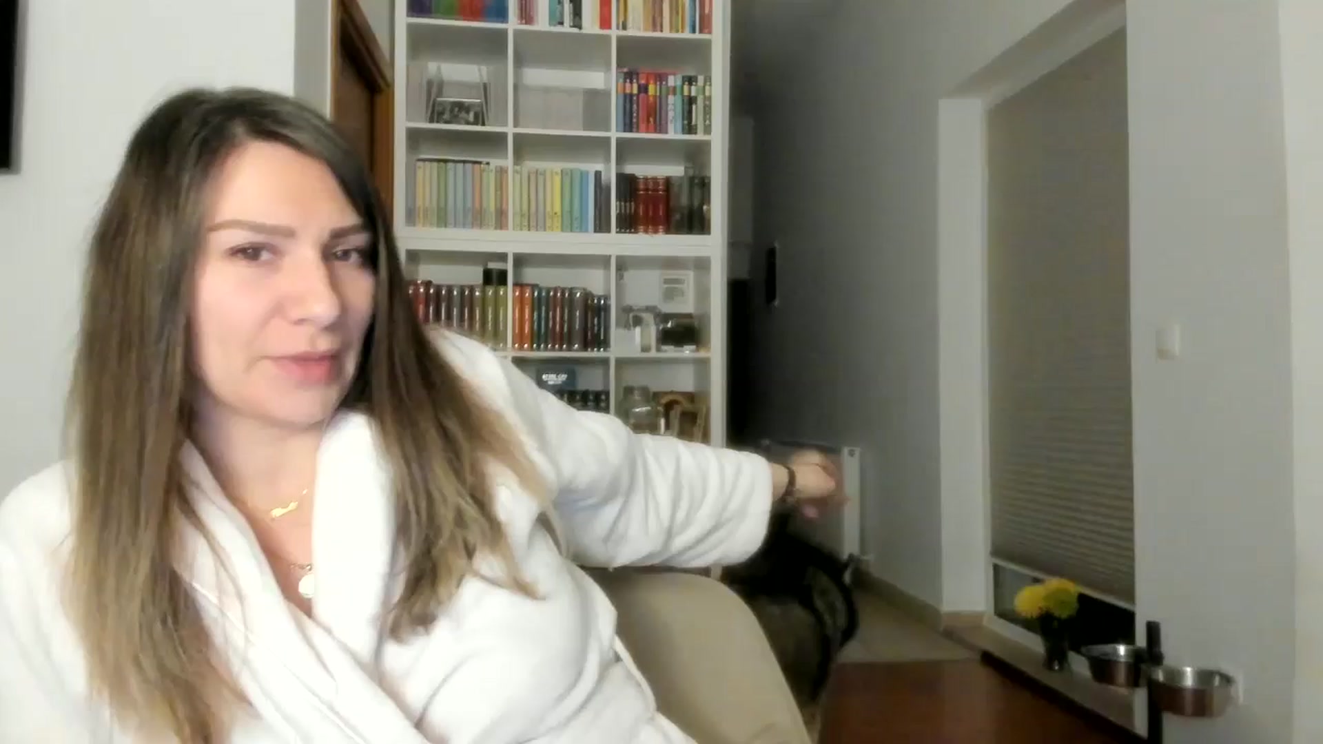 Gallery image thumbnail from ItsEvie's myfreecams stream on, 11/18/2025, 24:12 image 1 of 20