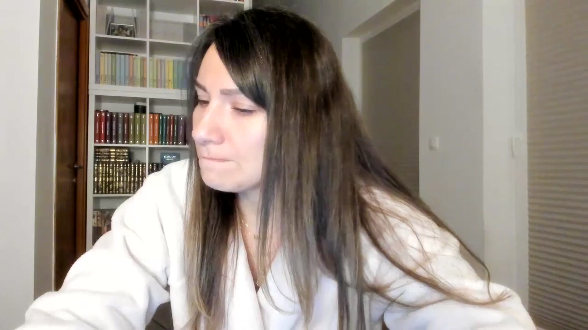 Gallery image thumbnail from ItsEvie's myfreecams stream on, 11/18/2025, 24:12 image 19 of 20