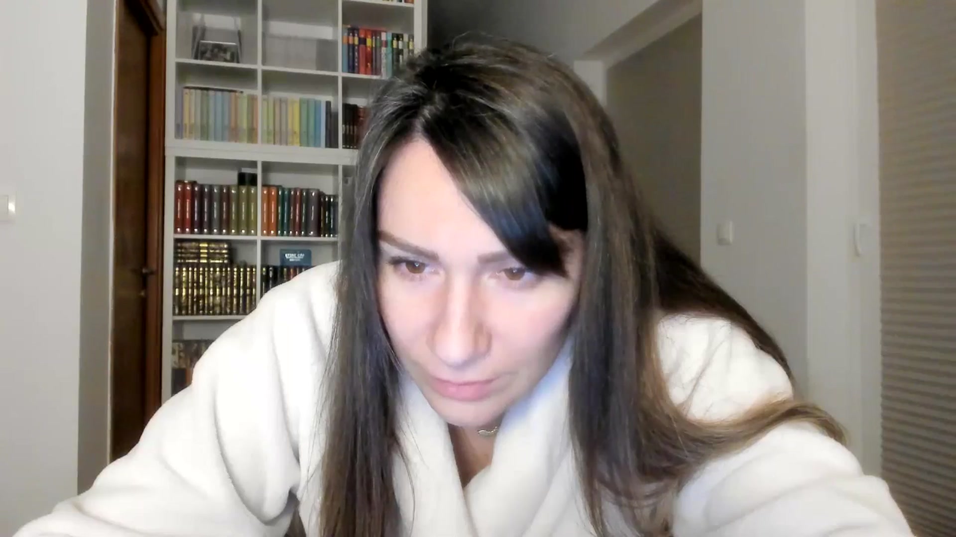 Gallery image thumbnail from ItsEvie's myfreecams stream on, 11/18/2025, 24:12 image 15 of 20