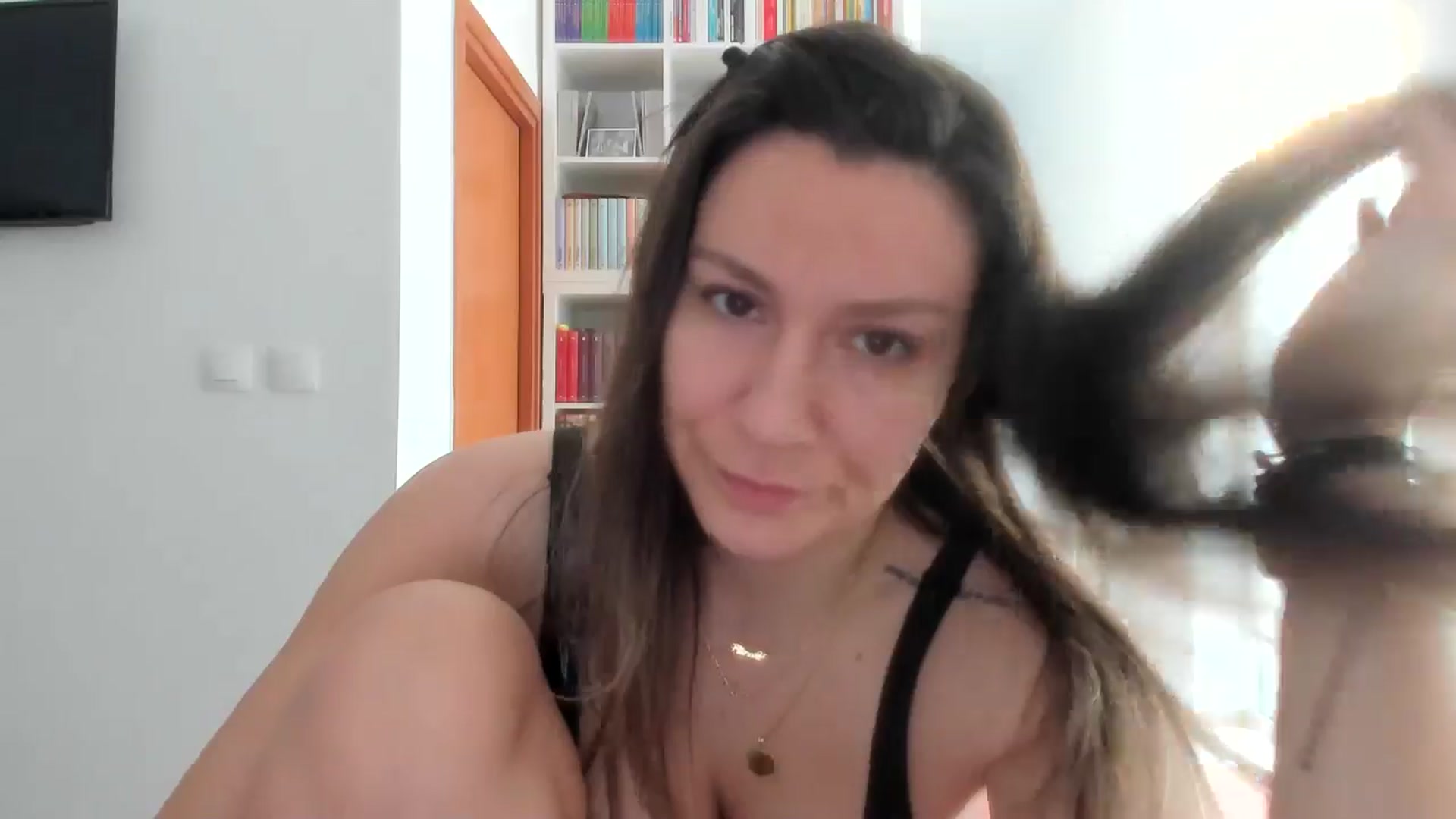 Gallery image thumbnail from ItsEvie's myfreecams stream on, 11/22/2025, 10:35 image 8 of 20