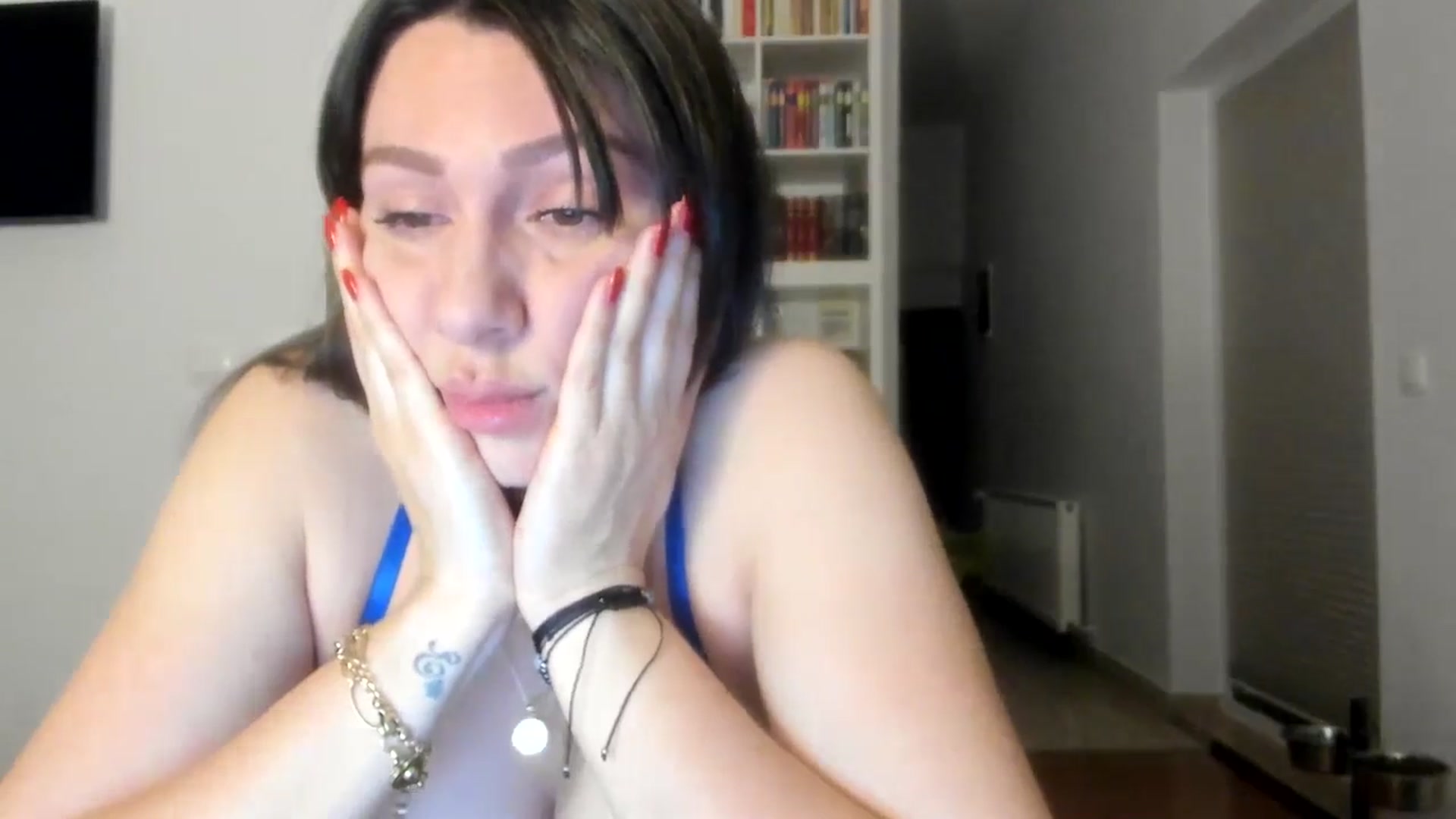 Gallery image thumbnail from ItsEvie's myfreecams stream on, 11/26/2025, 01:23 image 7 of 20