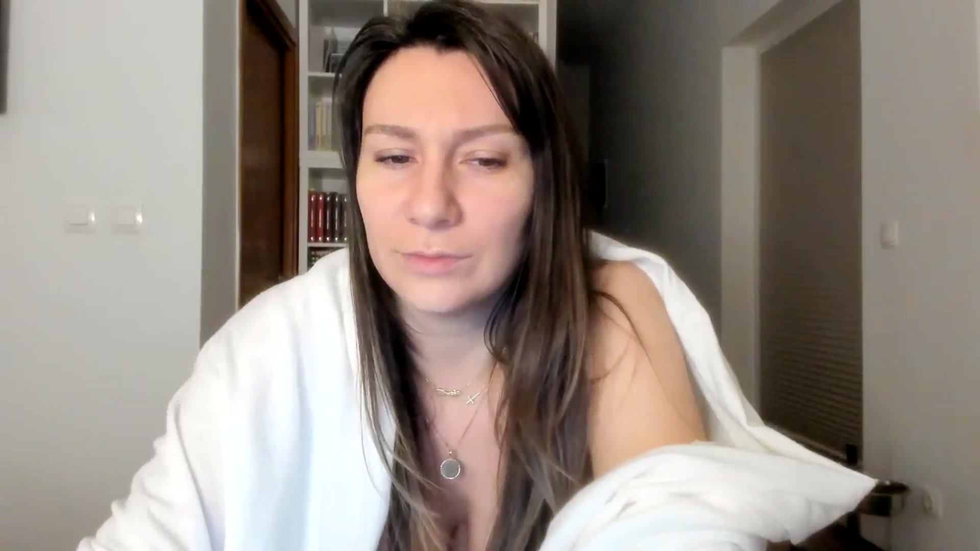 Gallery image thumbnail from ItsEvie's myfreecams stream on, 12/01/2025, 24:21 image 20 of 20