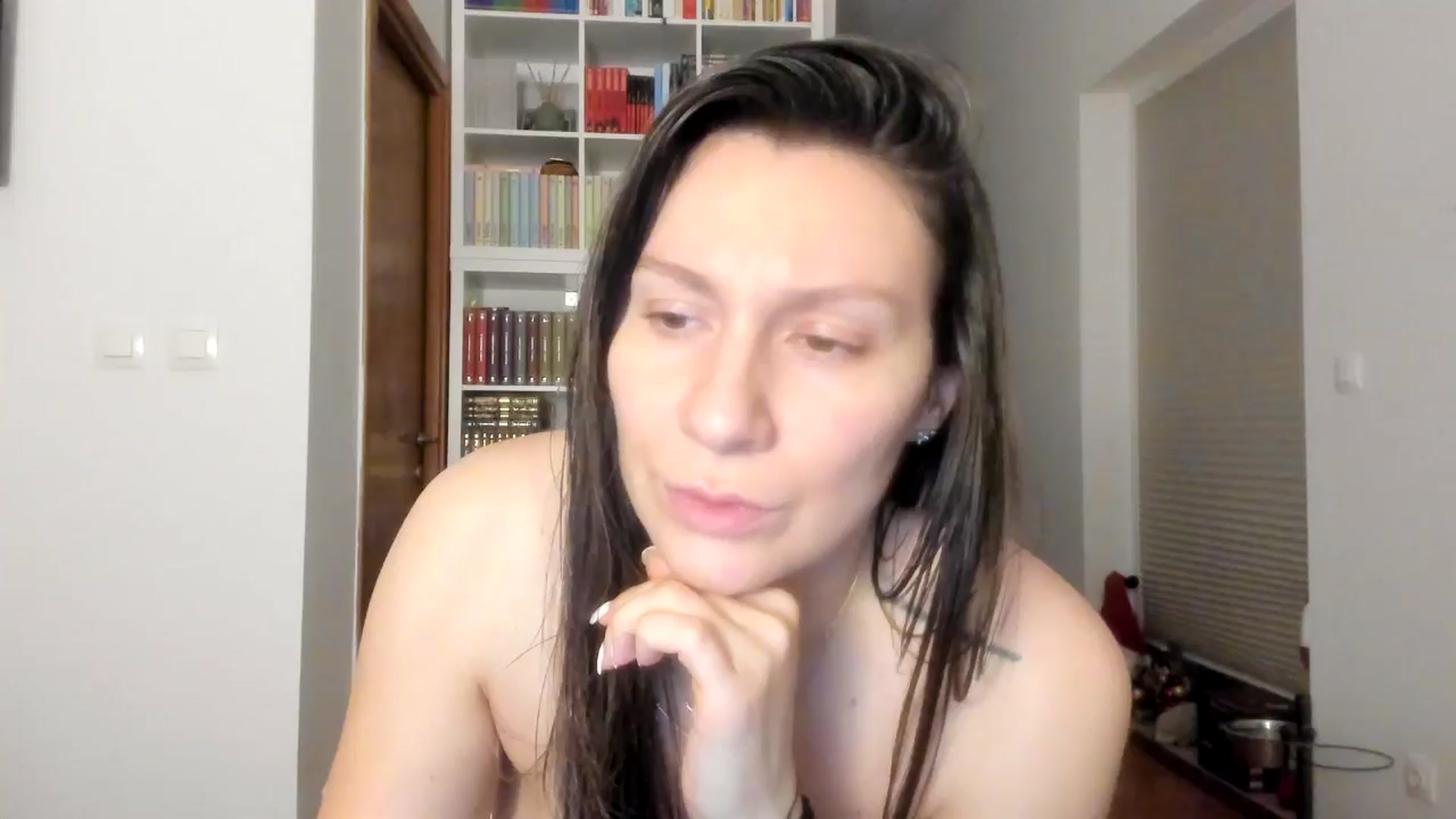 Gallery image thumbnail from ItsEvie's myfreecams stream on, 01/03/2026, 01:29 image 9 of 20