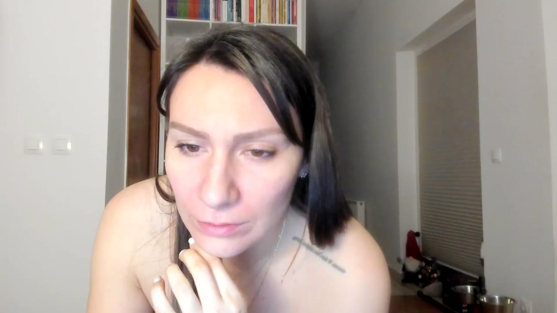 Gallery image thumbnail from ItsEvie's myfreecams stream on, 01/05/2026, 01:06 image 19 of 20