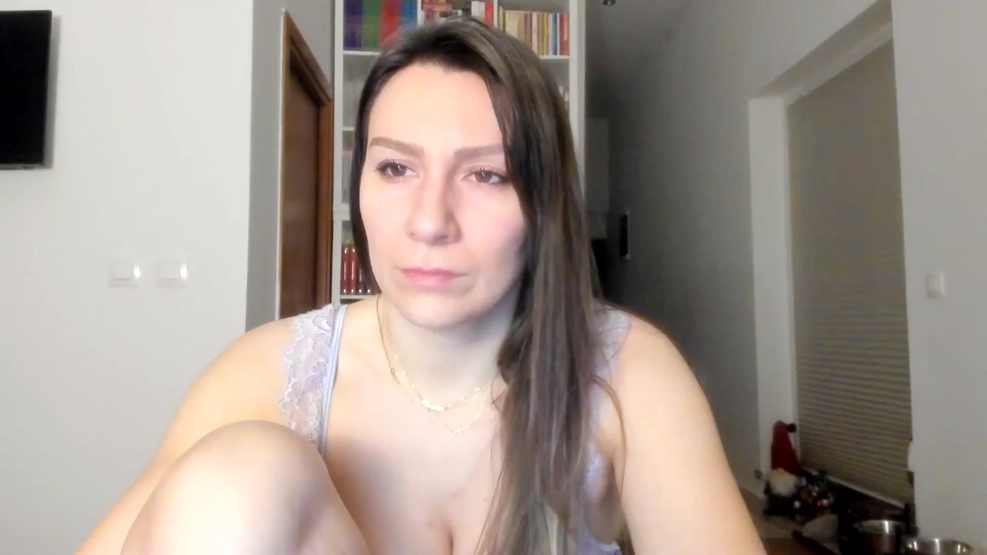 Gallery image thumbnail from ItsEvie's myfreecams stream on, 01/05/2026, 01:06 image 2 of 20