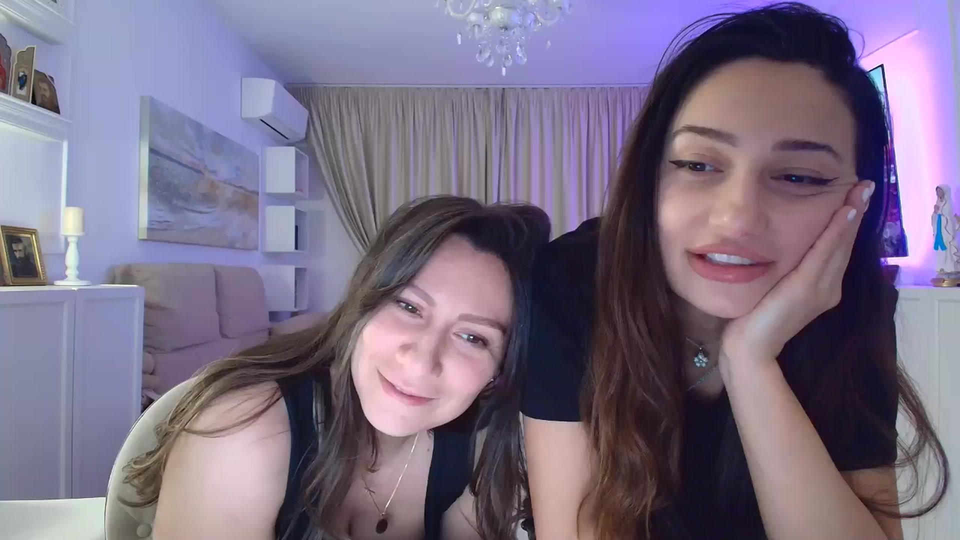 Gallery image thumbnail from ItsEvie's myfreecams stream on, 01/31/2026, 24:58 image 19 of 20
