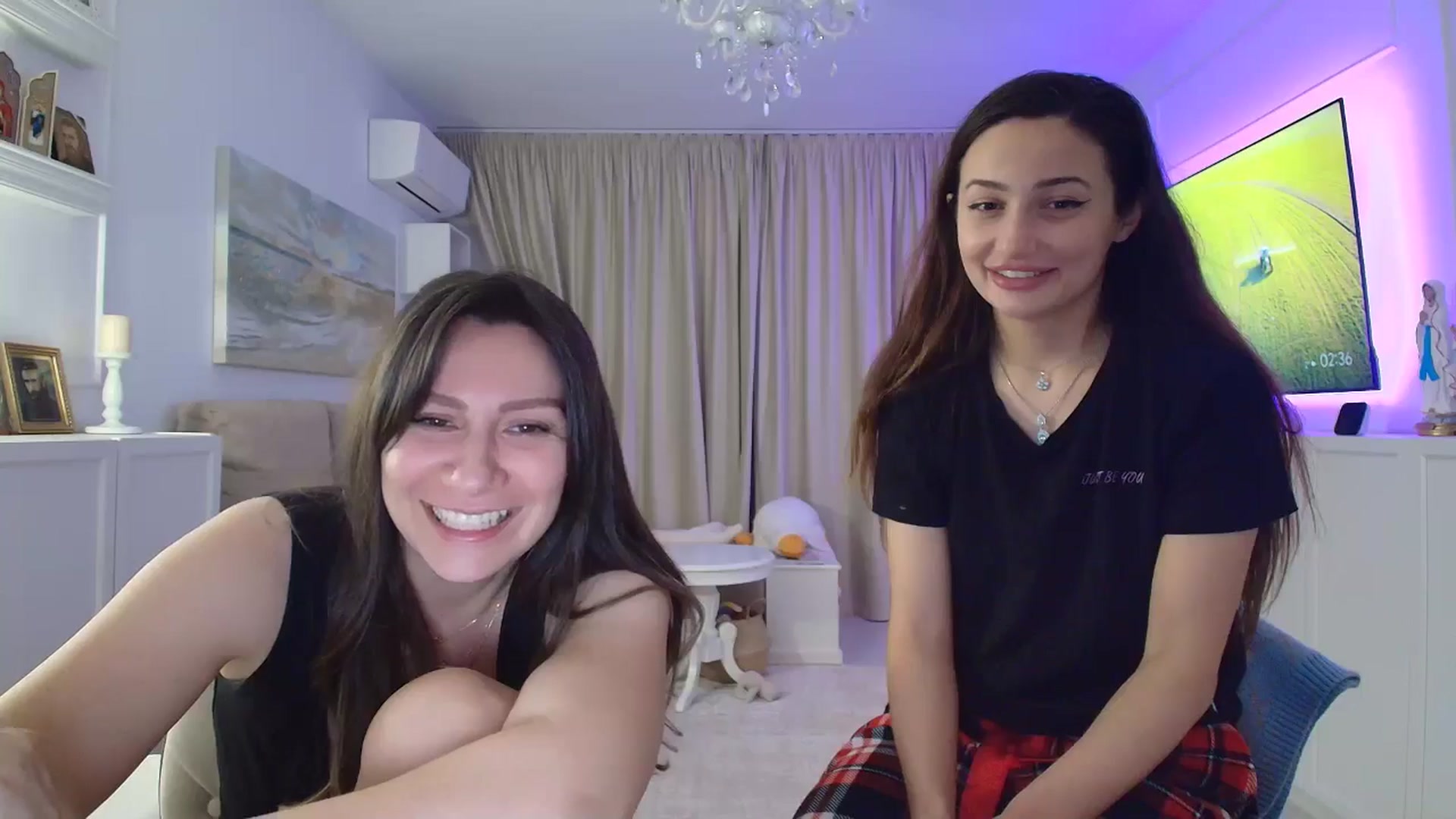 Gallery image thumbnail from ItsEvie's myfreecams stream on, 01/31/2026, 24:58 image 14 of 20