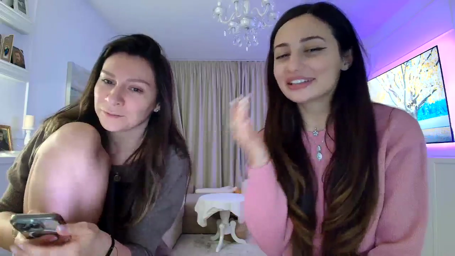 Gallery image thumbnail from ItsEvie's myfreecams stream on, 01/31/2026, 23:48 image 14 of 20
