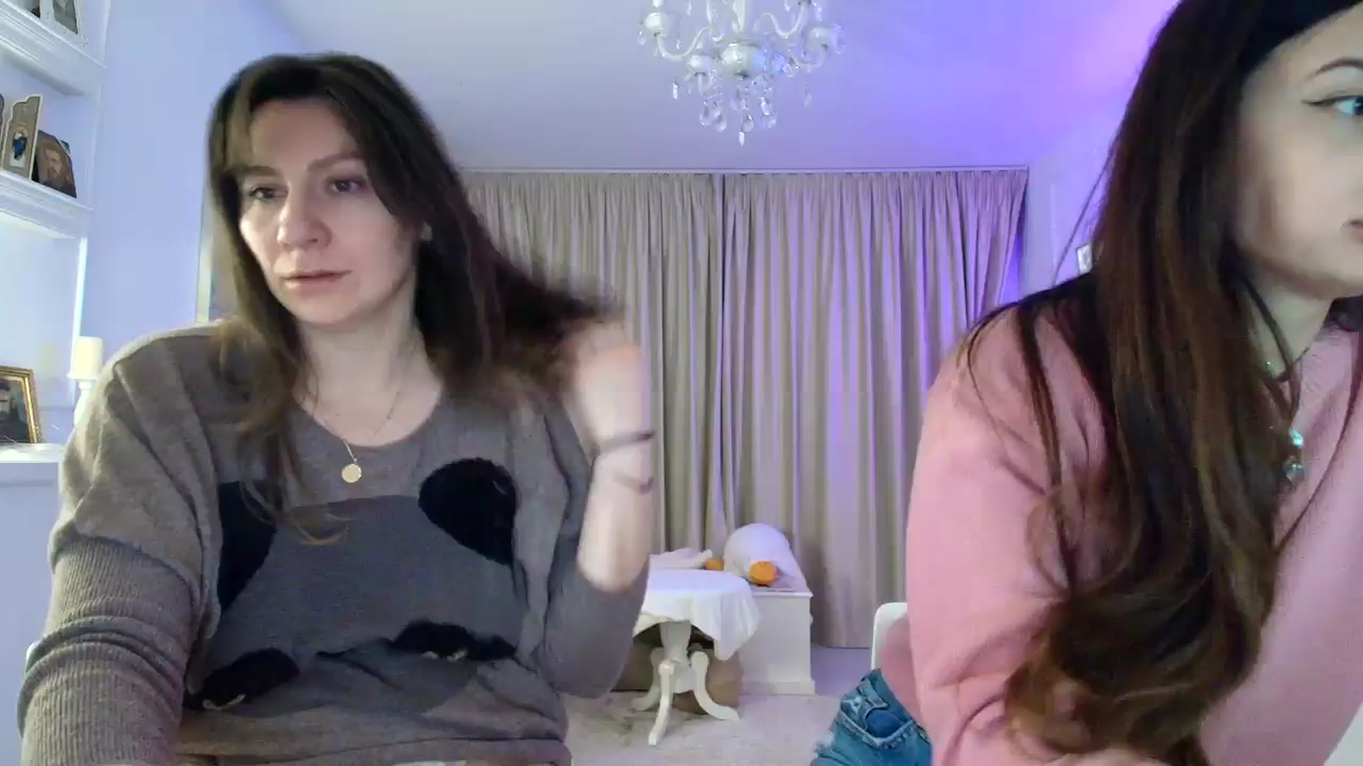 Gallery image thumbnail from ItsEvie's myfreecams stream on, 01/31/2026, 23:48 image 1 of 20