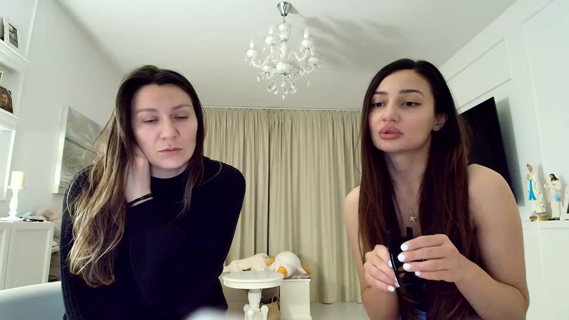 Gallery image thumbnail from ItsEvie's myfreecams stream on, 02/04/2026, 24:14 image 1 of 20
