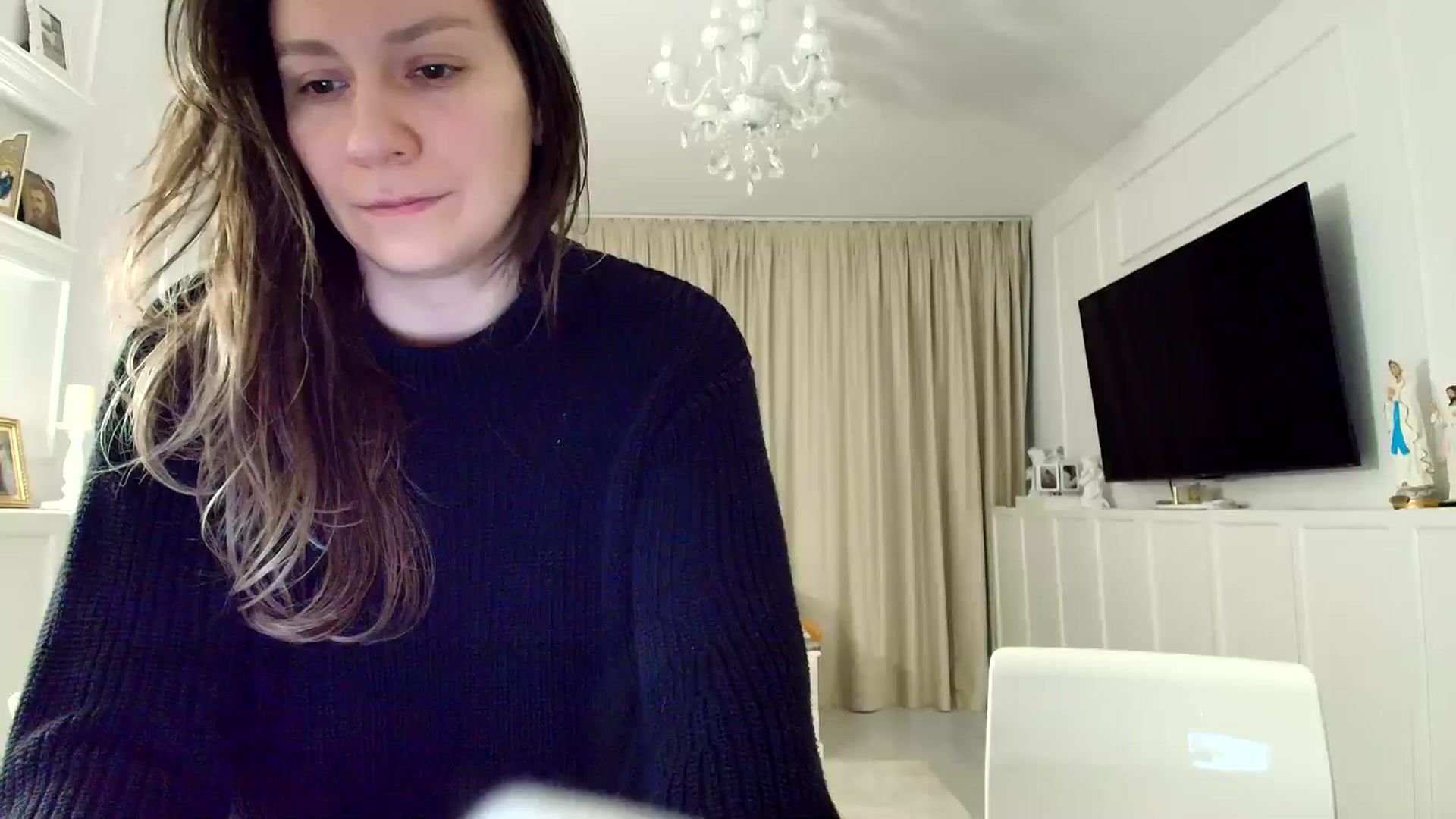 Gallery image thumbnail from ItsEvie's myfreecams stream on, 02/04/2026, 24:14 image 11 of 20