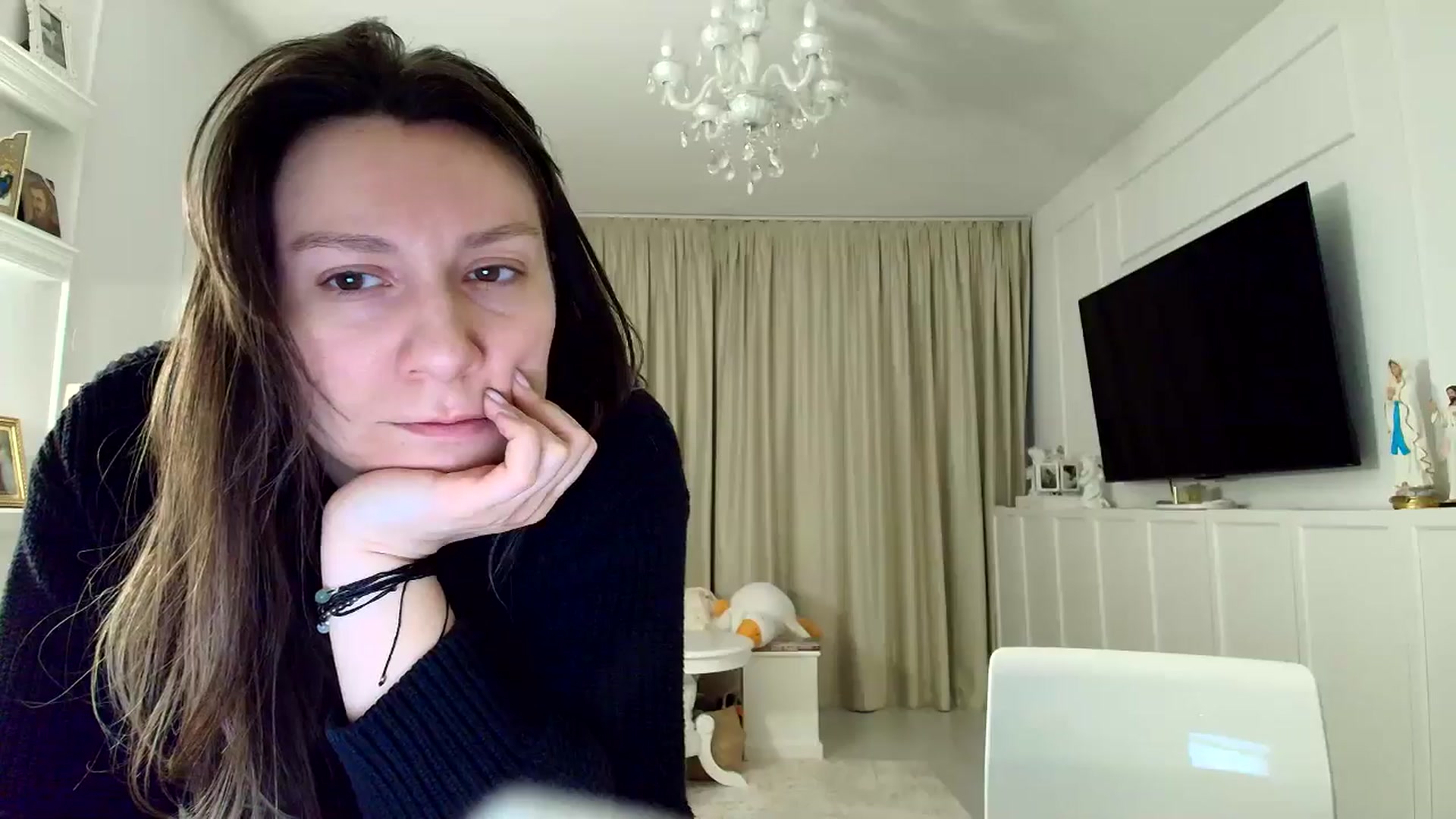 Gallery image thumbnail from ItsEvie's myfreecams stream on, 02/04/2026, 24:14 image 20 of 20