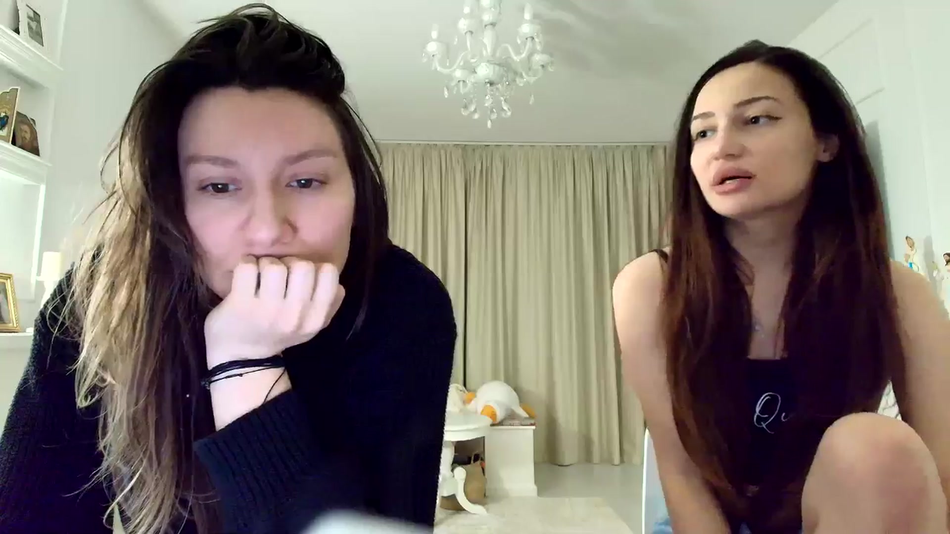 Gallery image thumbnail from ItsEvie's myfreecams stream on, 02/04/2026, 24:14 image 13 of 20