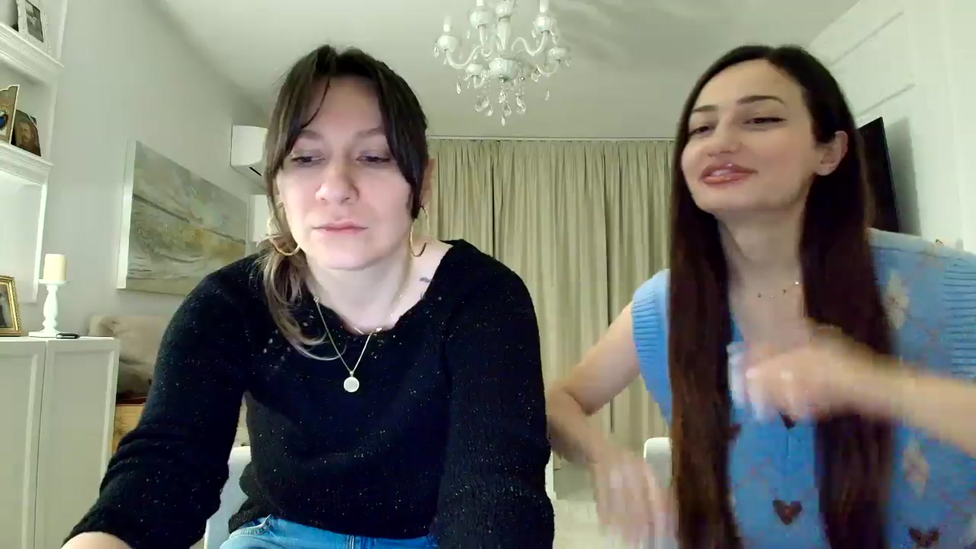 Gallery image thumbnail from ItsEvie's myfreecams stream on, 02/05/2026, 22:03 image 13 of 20