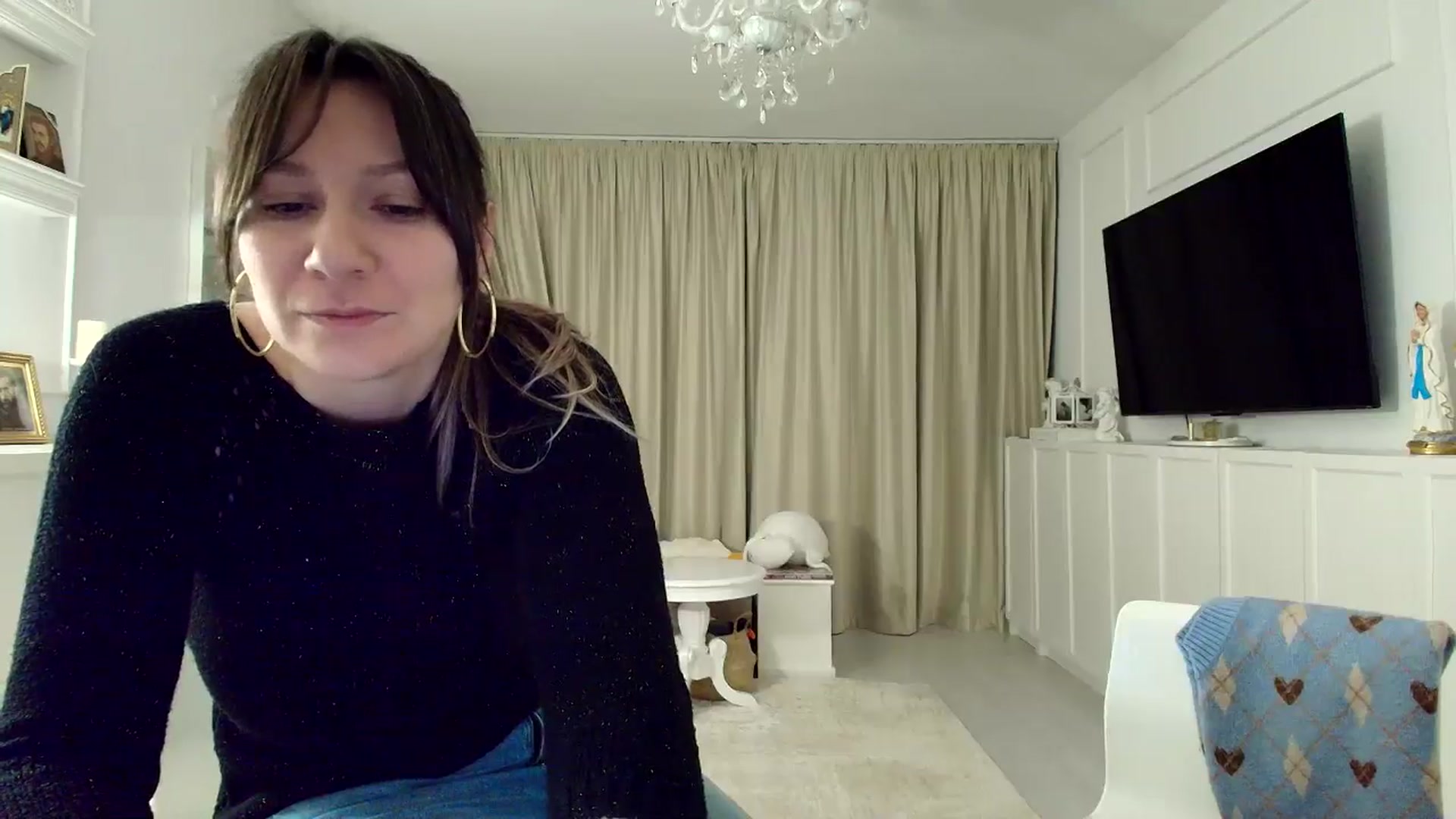 Gallery image thumbnail from ItsEvie's myfreecams stream on, 02/06/2026, 24:21 image 9 of 20